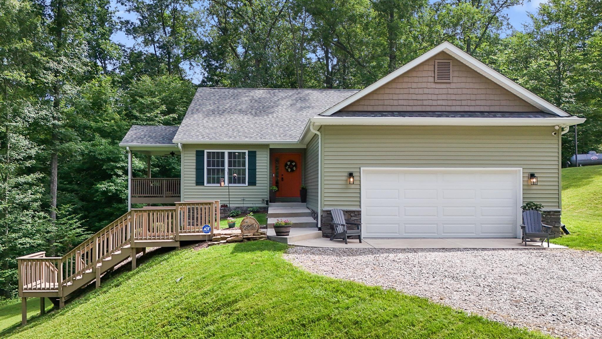 6870 Four Mile Ridge Road Property Photo 1