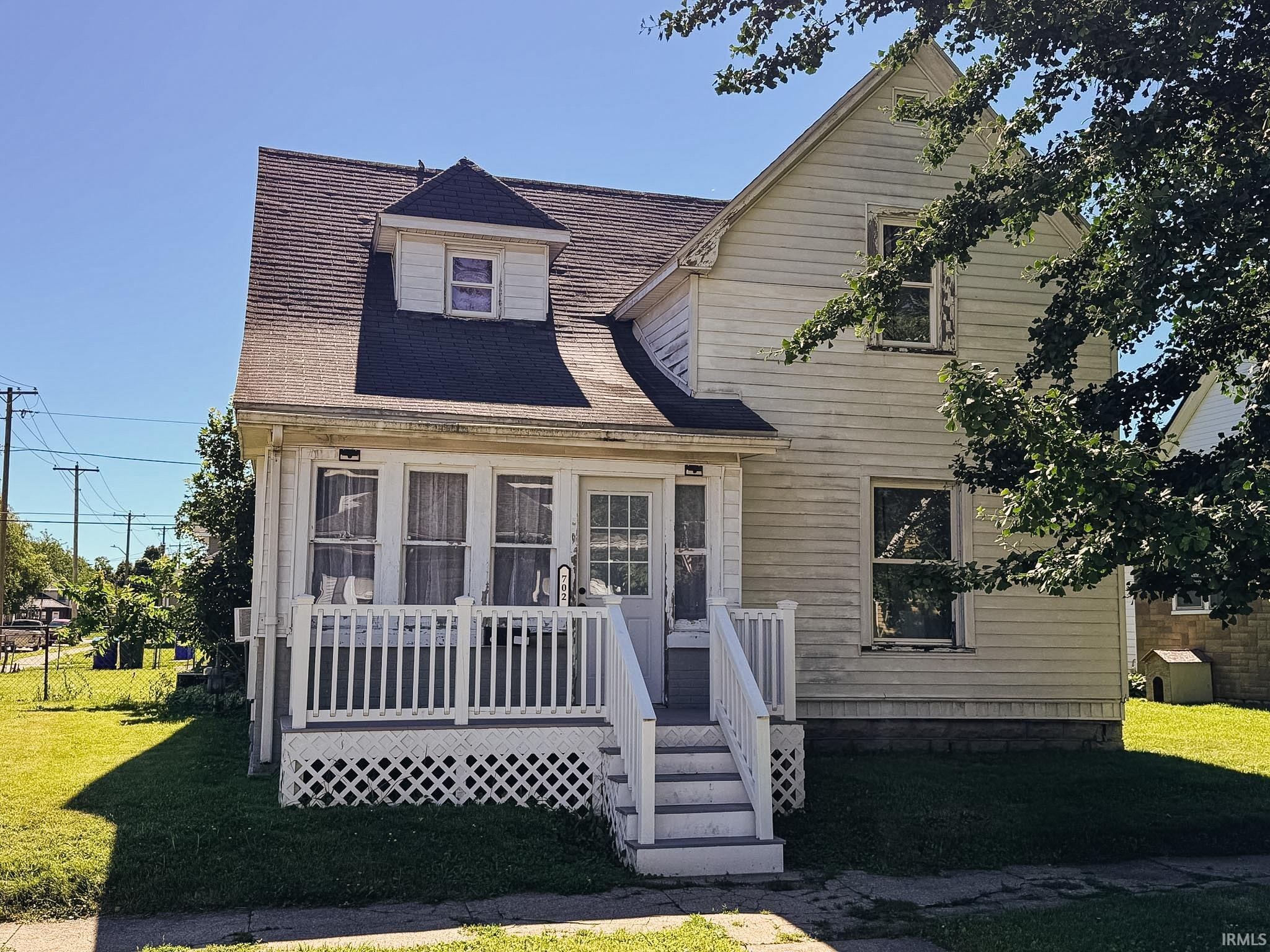 702 S Webster Street Property Photo 1