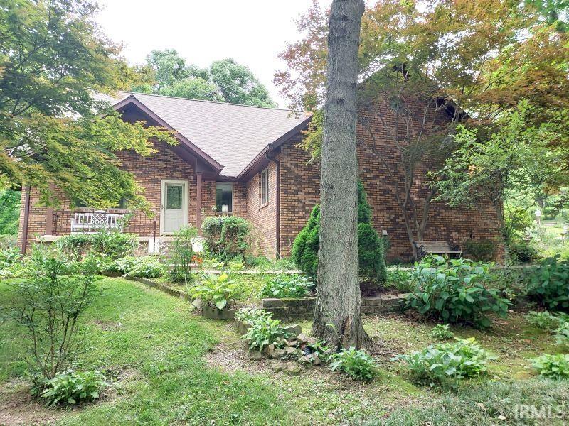 5260 S 650 W. Property Photo 1