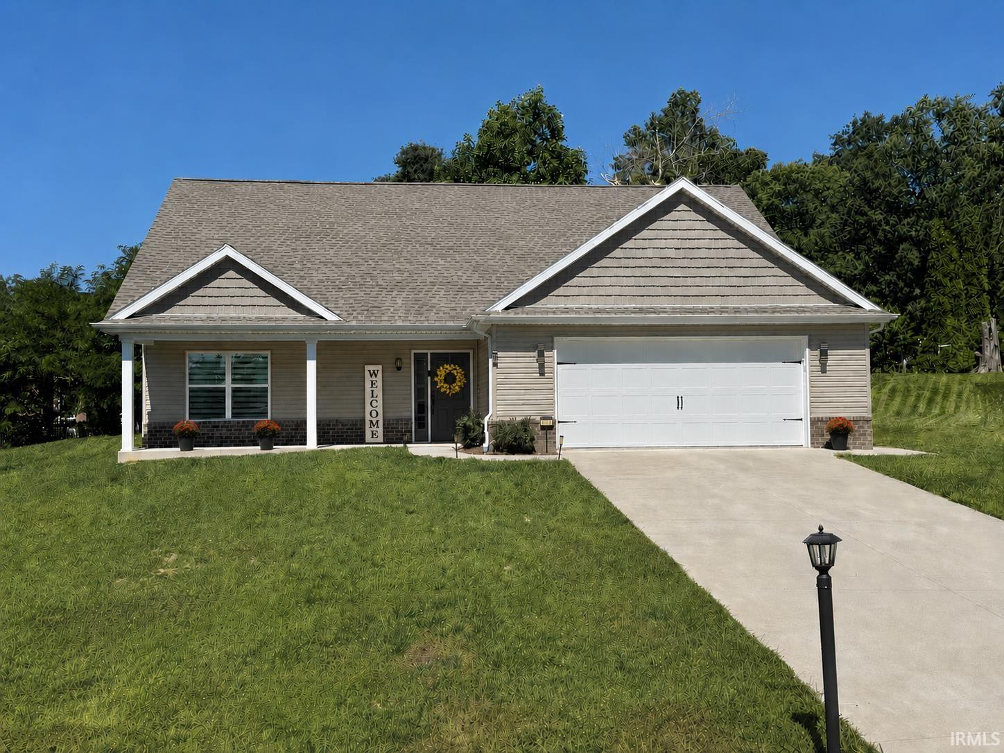 5533 Hillside Trail