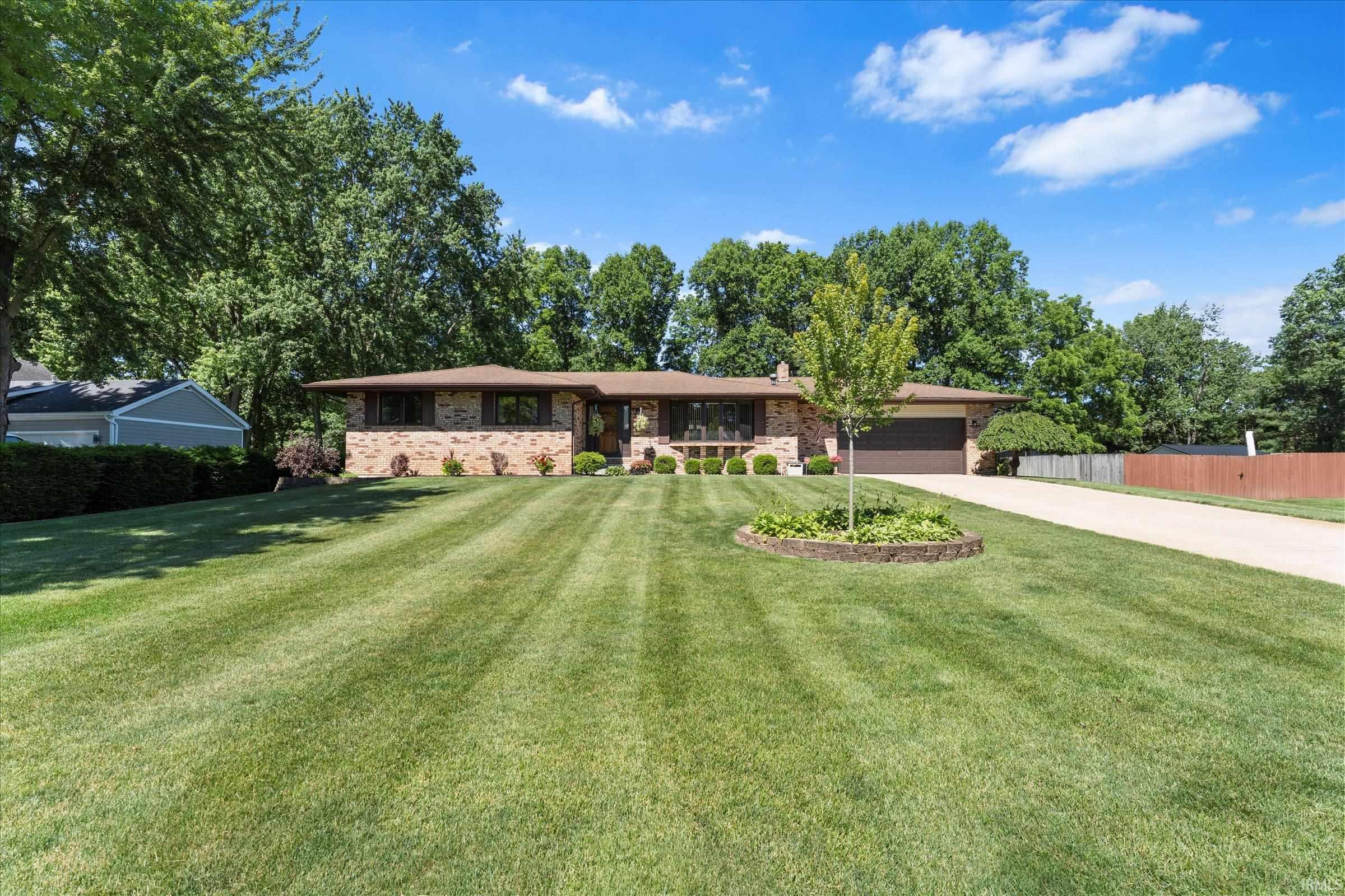 53097 Old Farm Road Property Photo 1