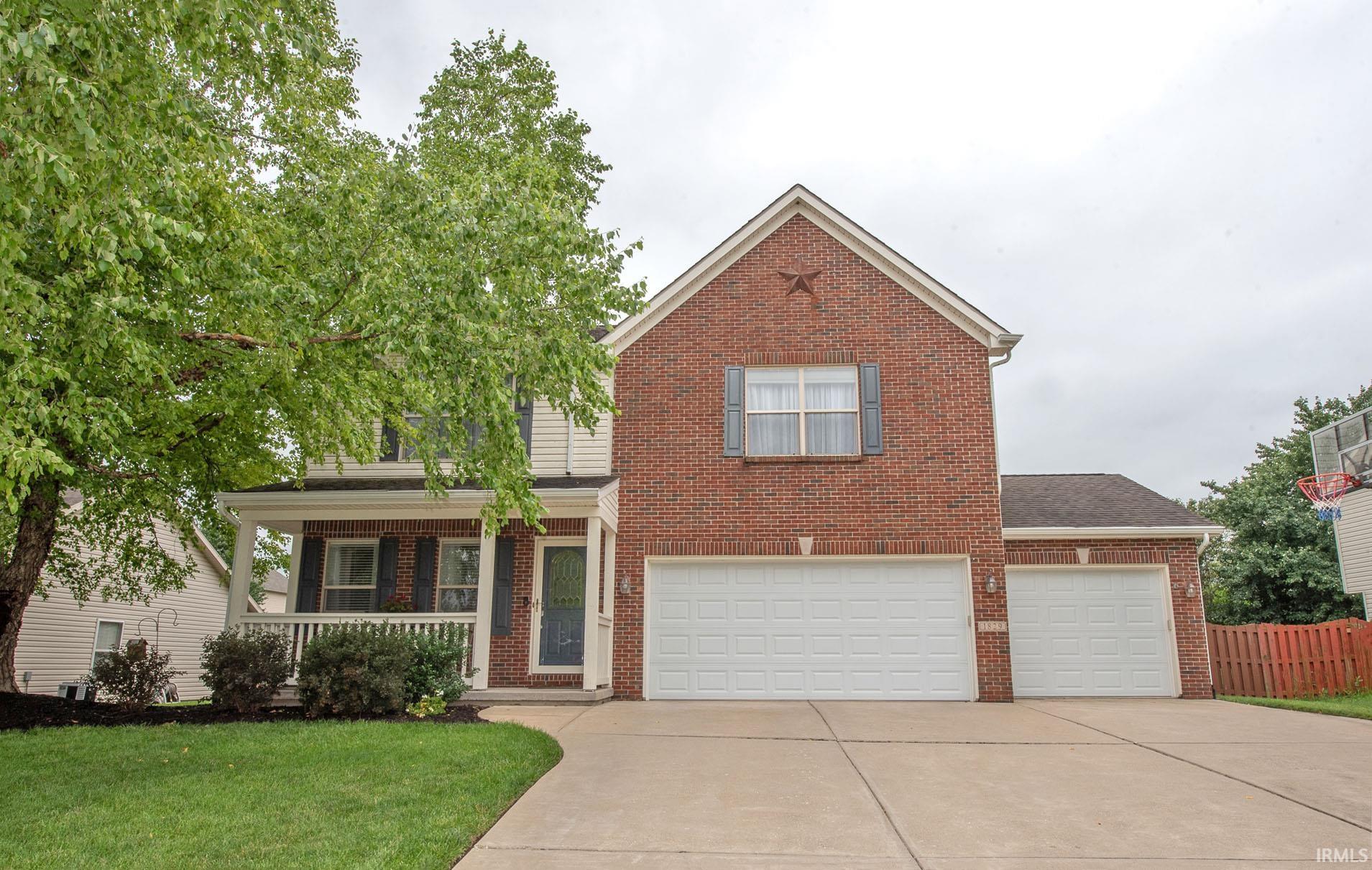 1829 Kingfisher Drive Property Photo 1