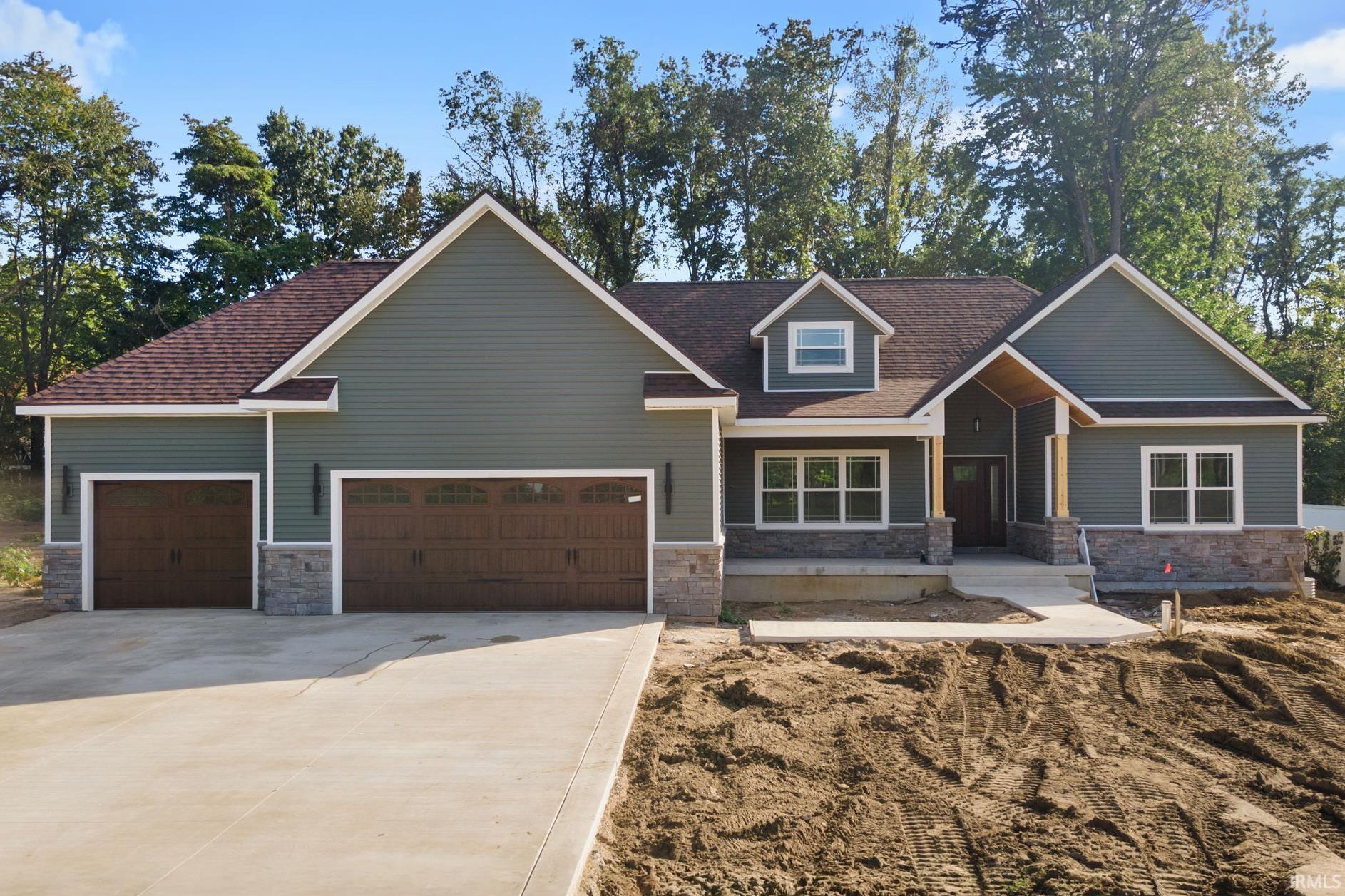 16390 Greystone Drive Property Photo 1