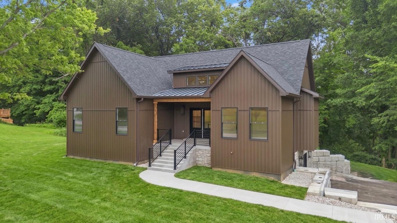 6221 S Shields Ridge Road Property Photo 1