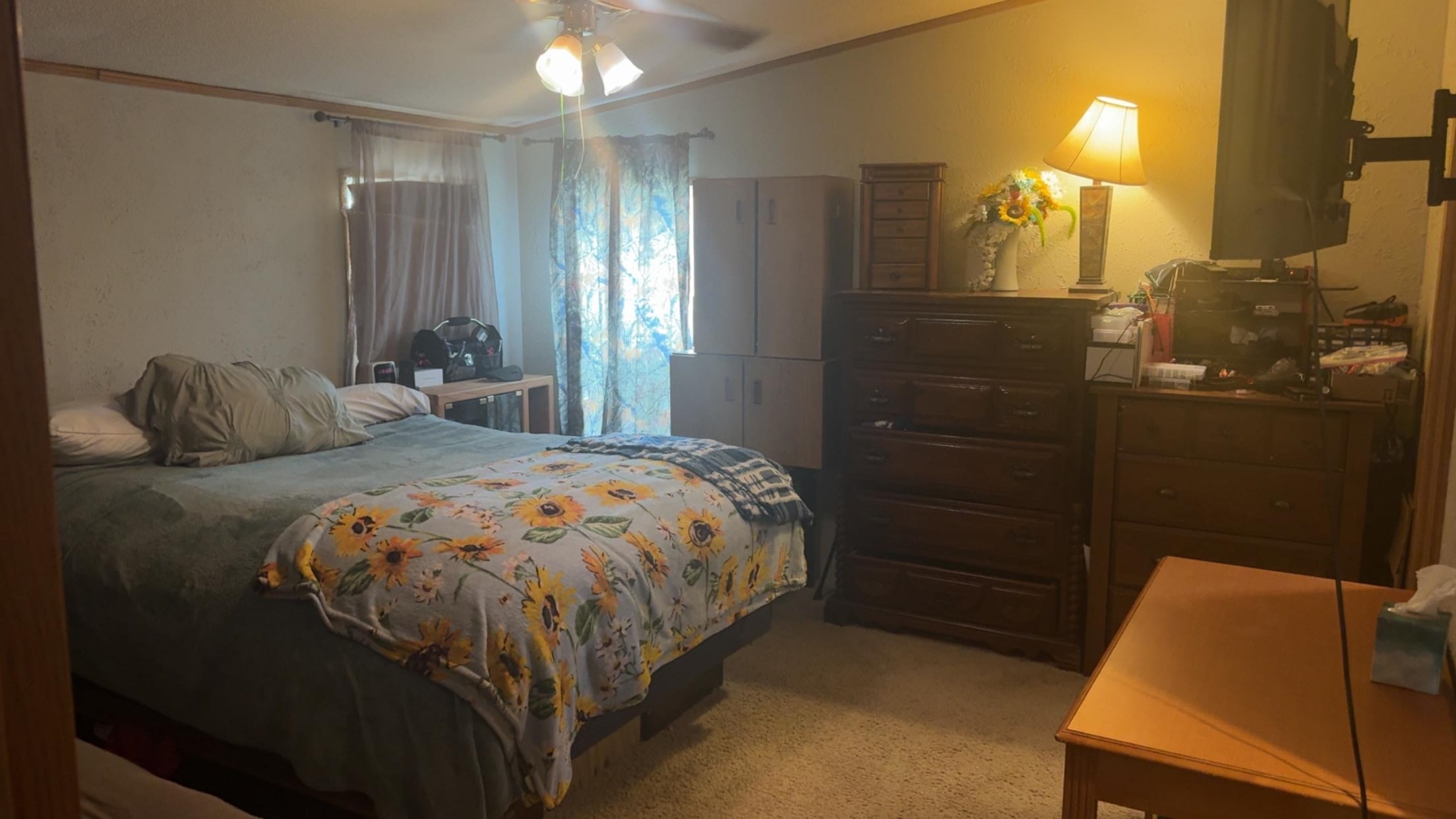5812 E 100 N Property Photo 9