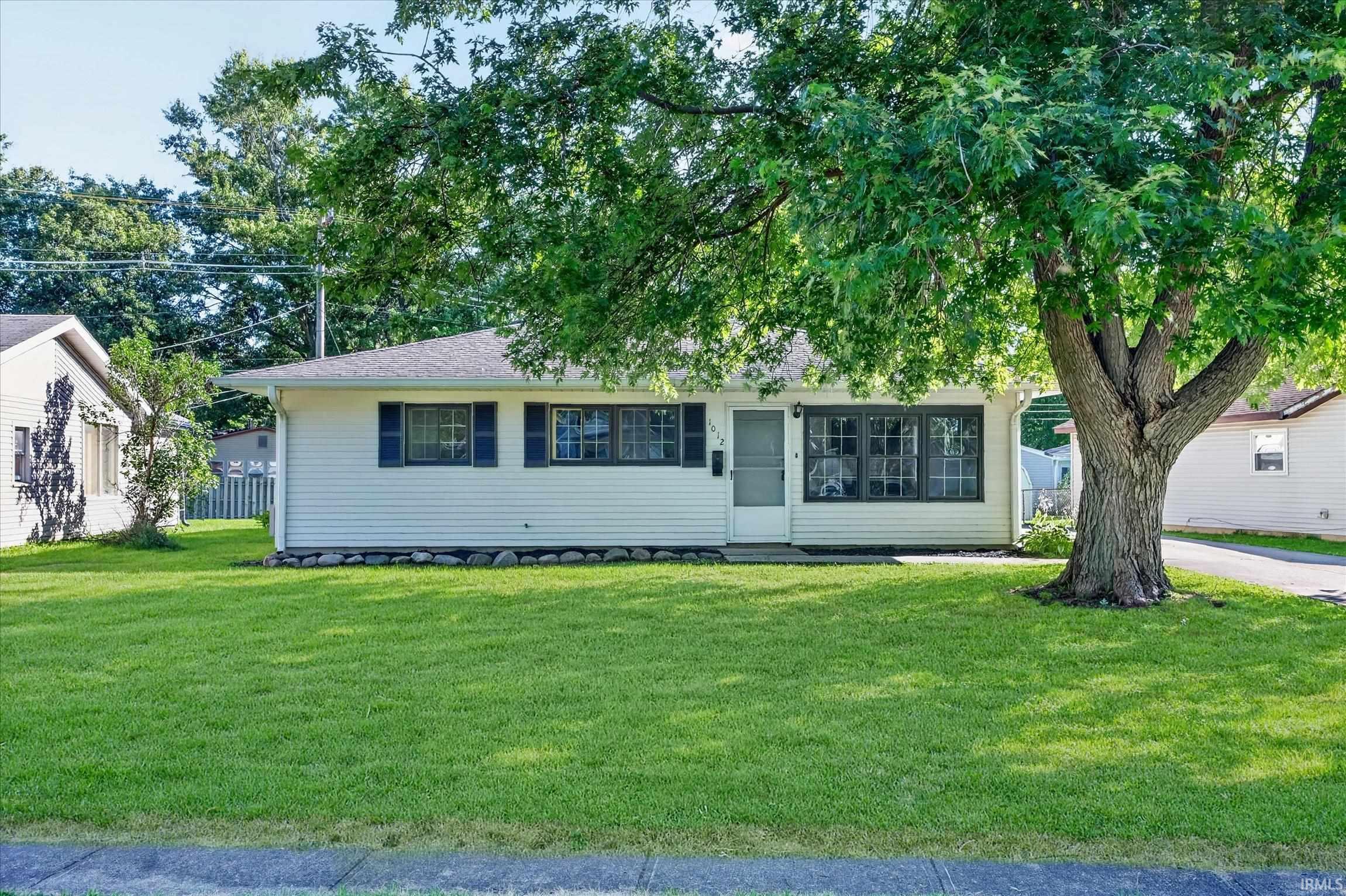 1012 Fenley Drive Property Photo 1