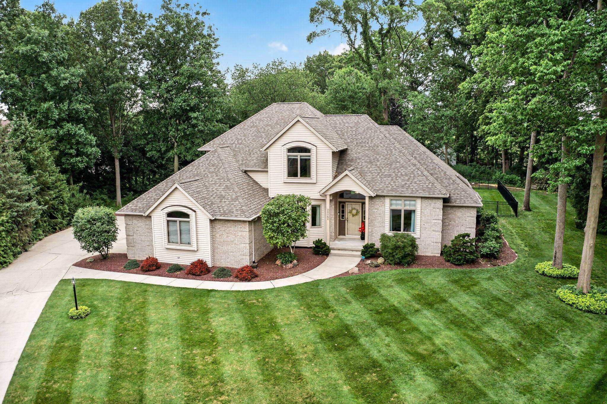 20260 Fieldstone Crossing Drive Property Photo 1