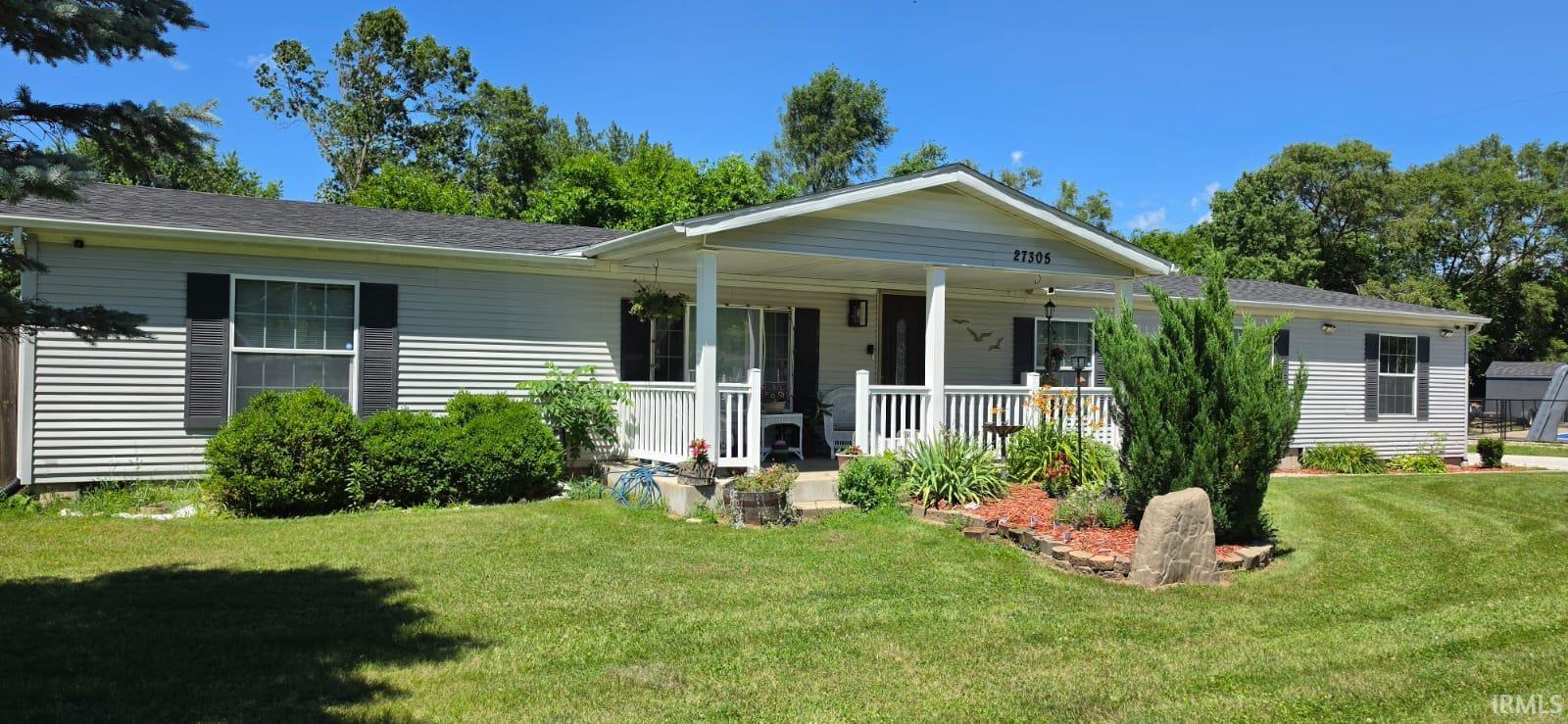 27305 Nelson Avenue Property Photo 1