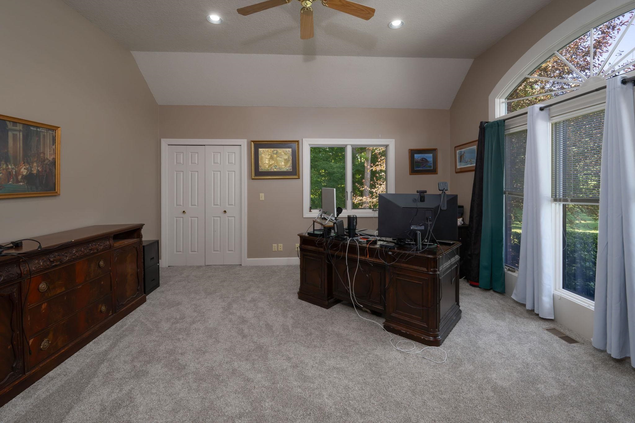 7296 N Clear Creek Road Property Photo 22