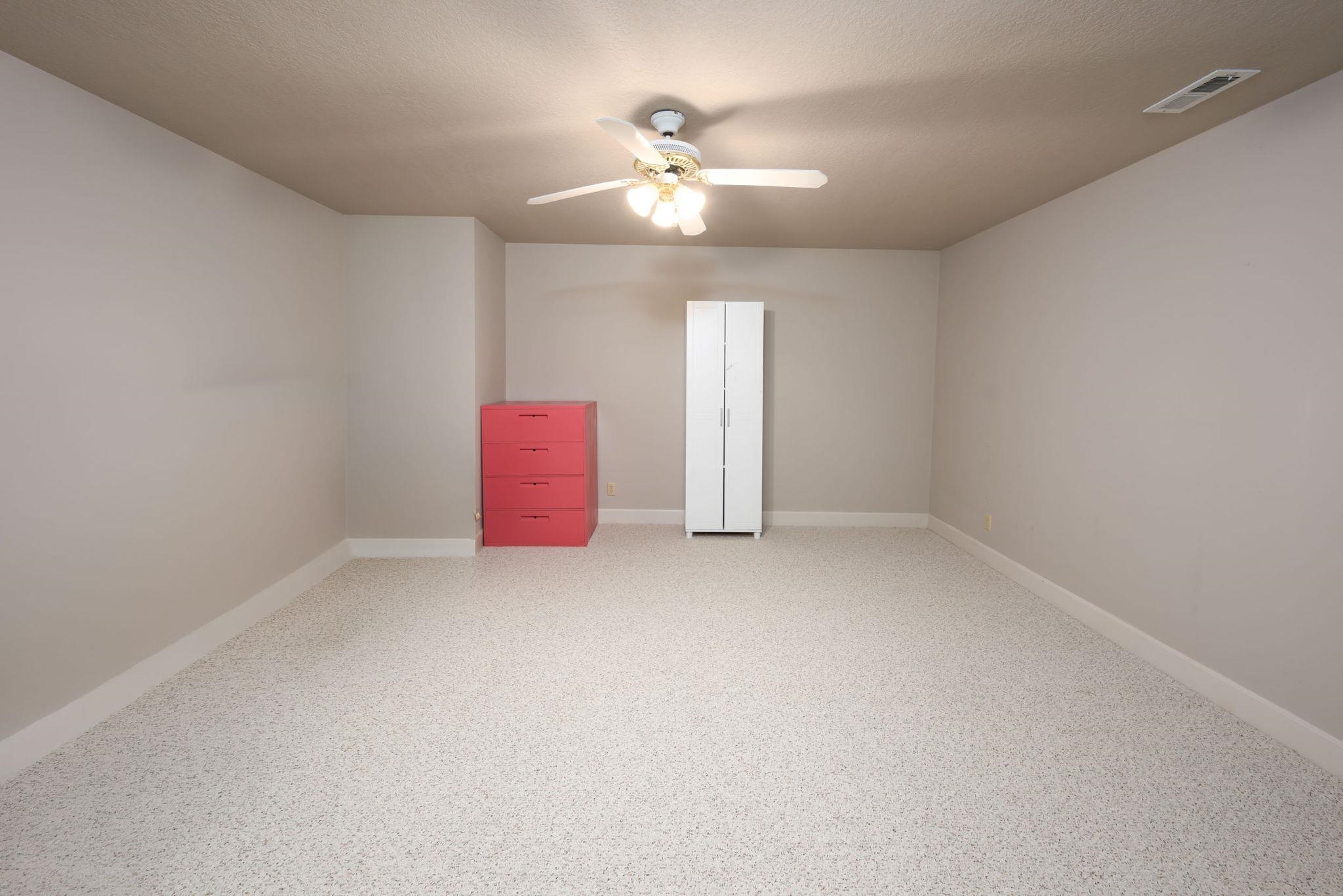 7296 N Clear Creek Road Property Photo 28