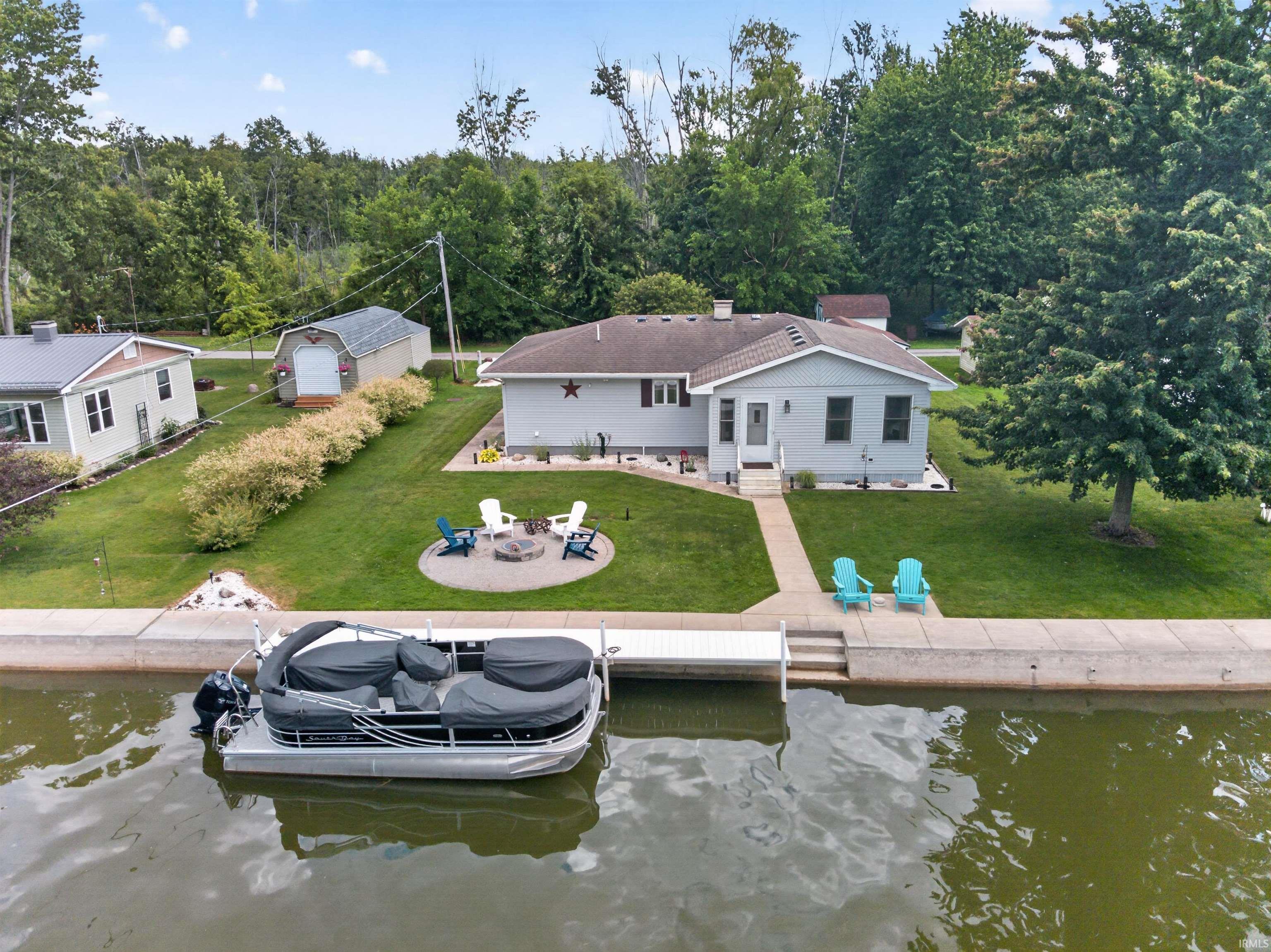 122 E Sunny Acres Drive Property Photo 1