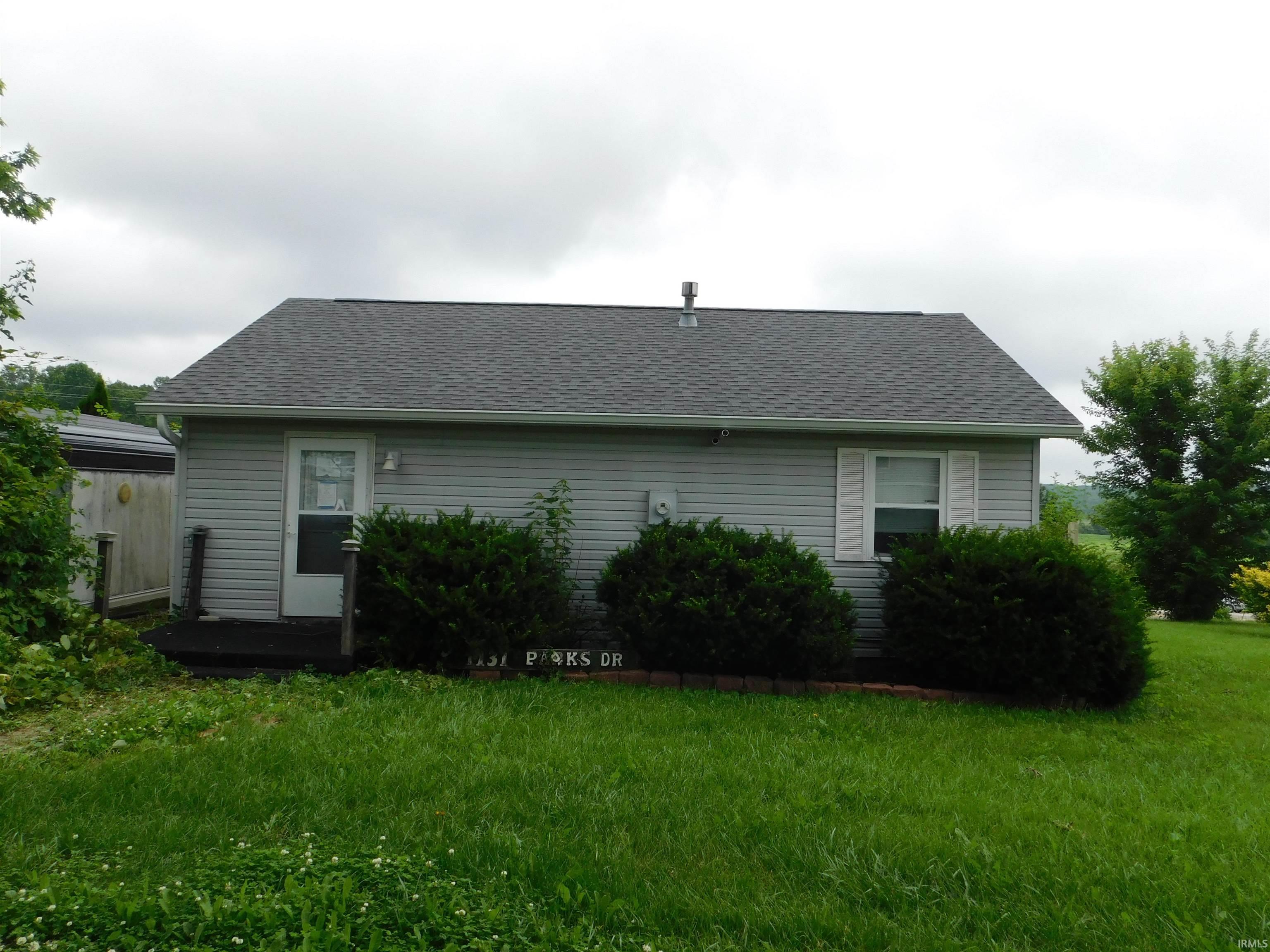 1131 Parks Drive Property Photo 1