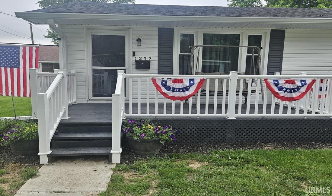 1252 Gard Street Property Photo 1