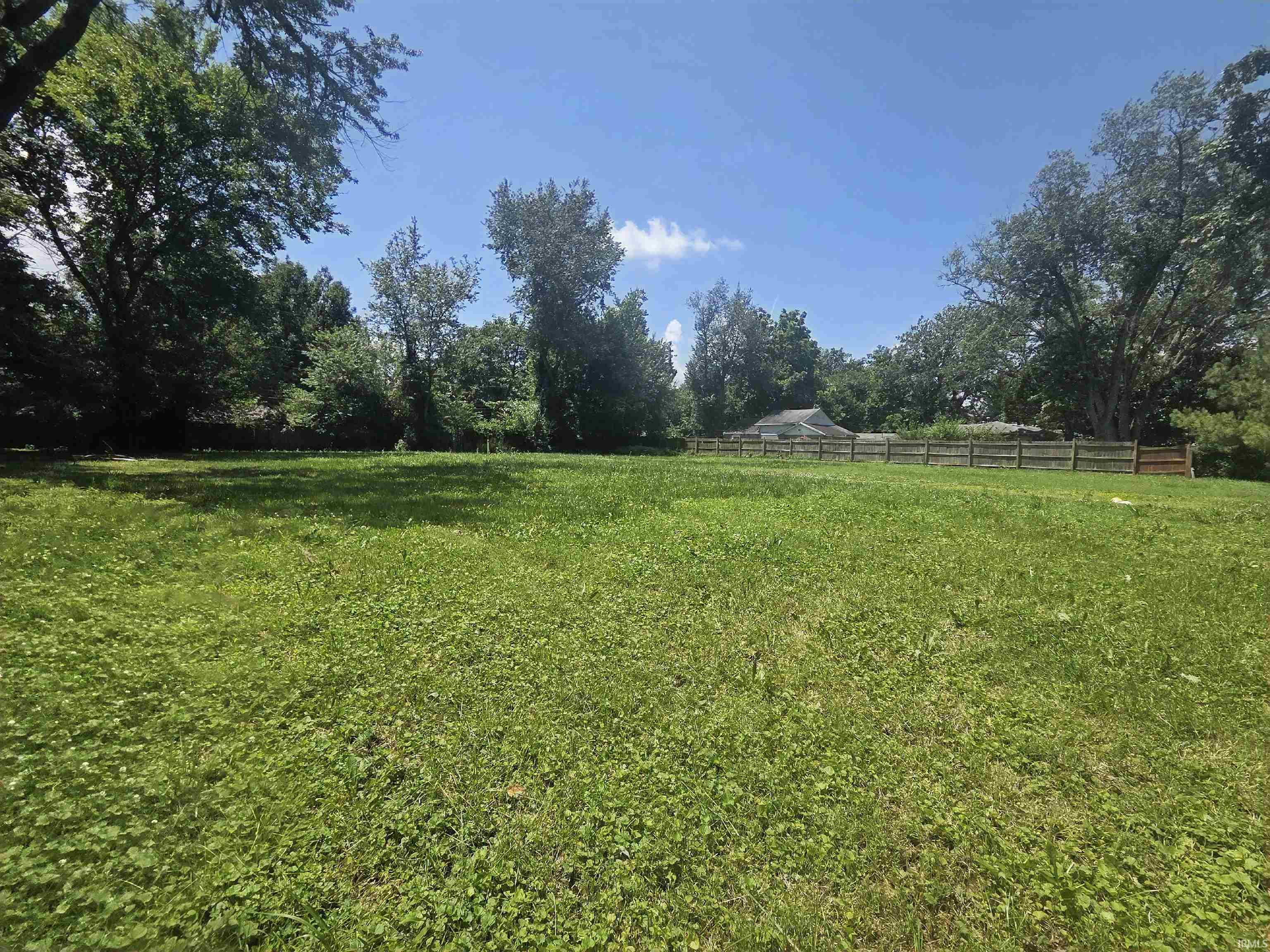 2615 Sweetser Avenue Property Photo 1
