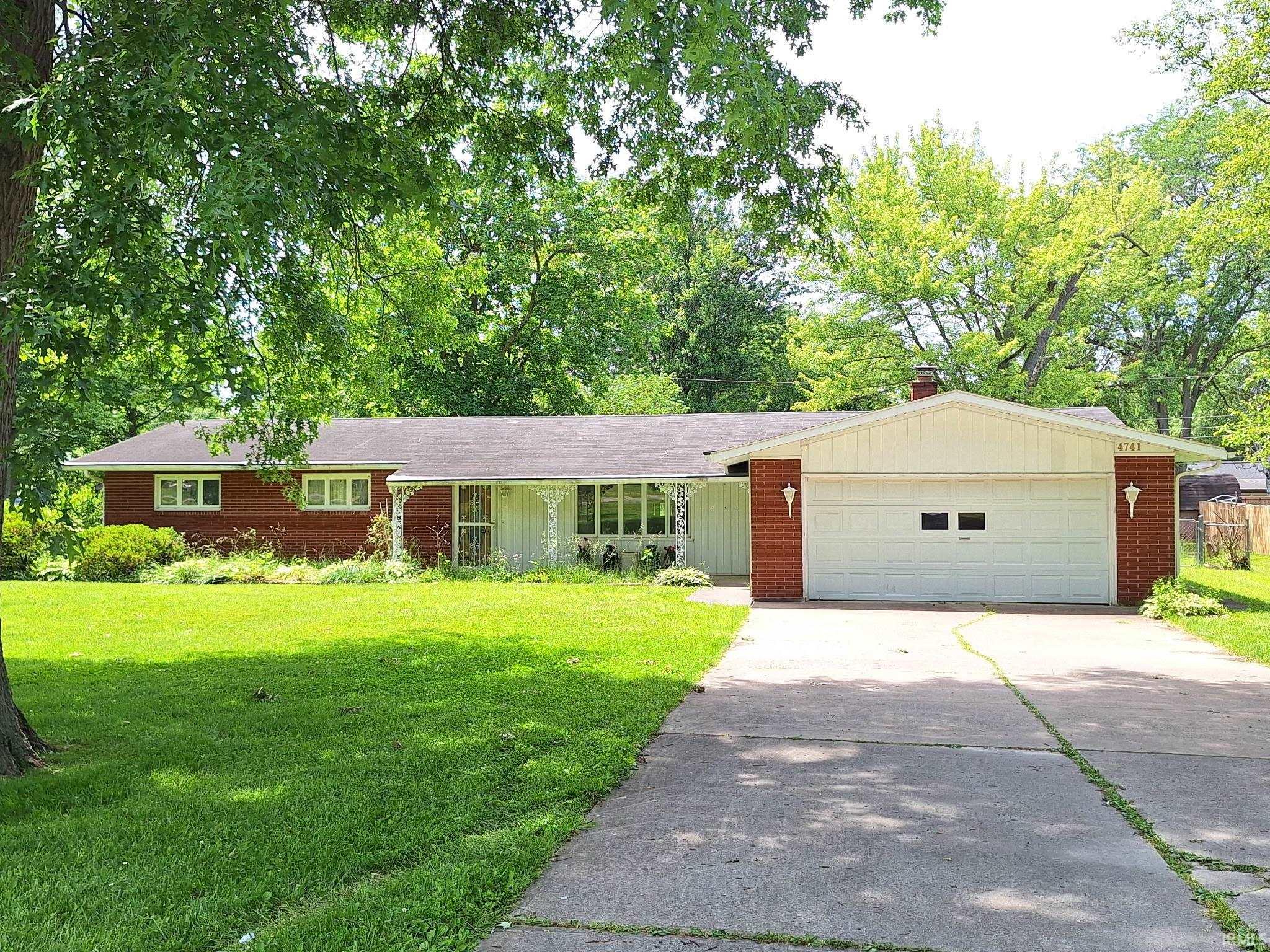 4741 Reed Road Property Photo 1