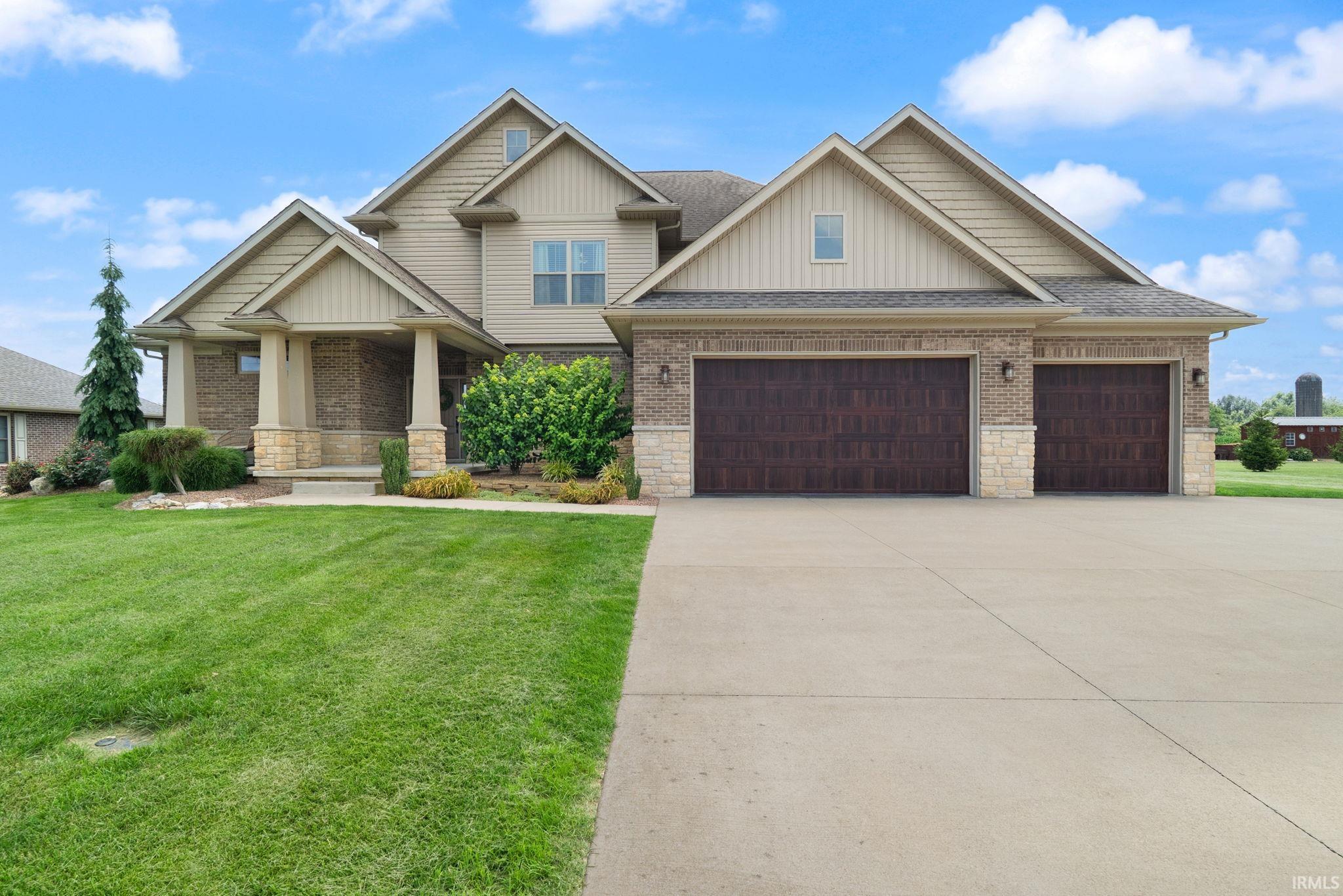 4852 W Pebble Drive Property Photo 1