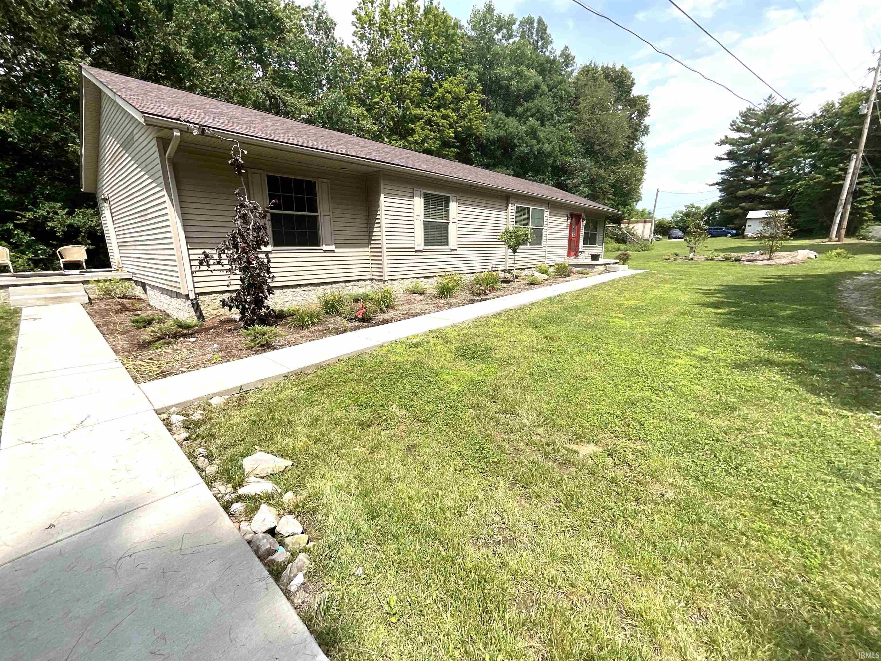 1825 Pea Ridge Road Property Photo 1