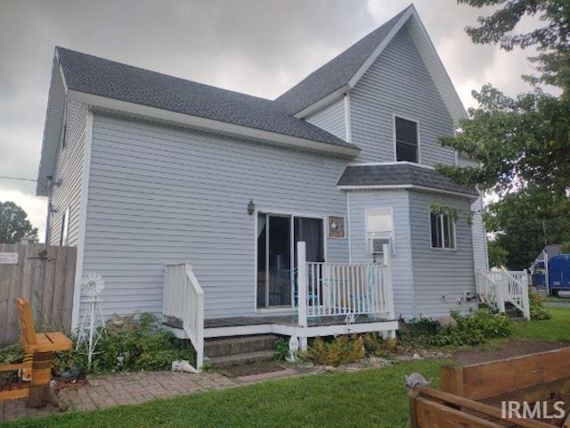 211 N Grand Avenue Property Photo 1