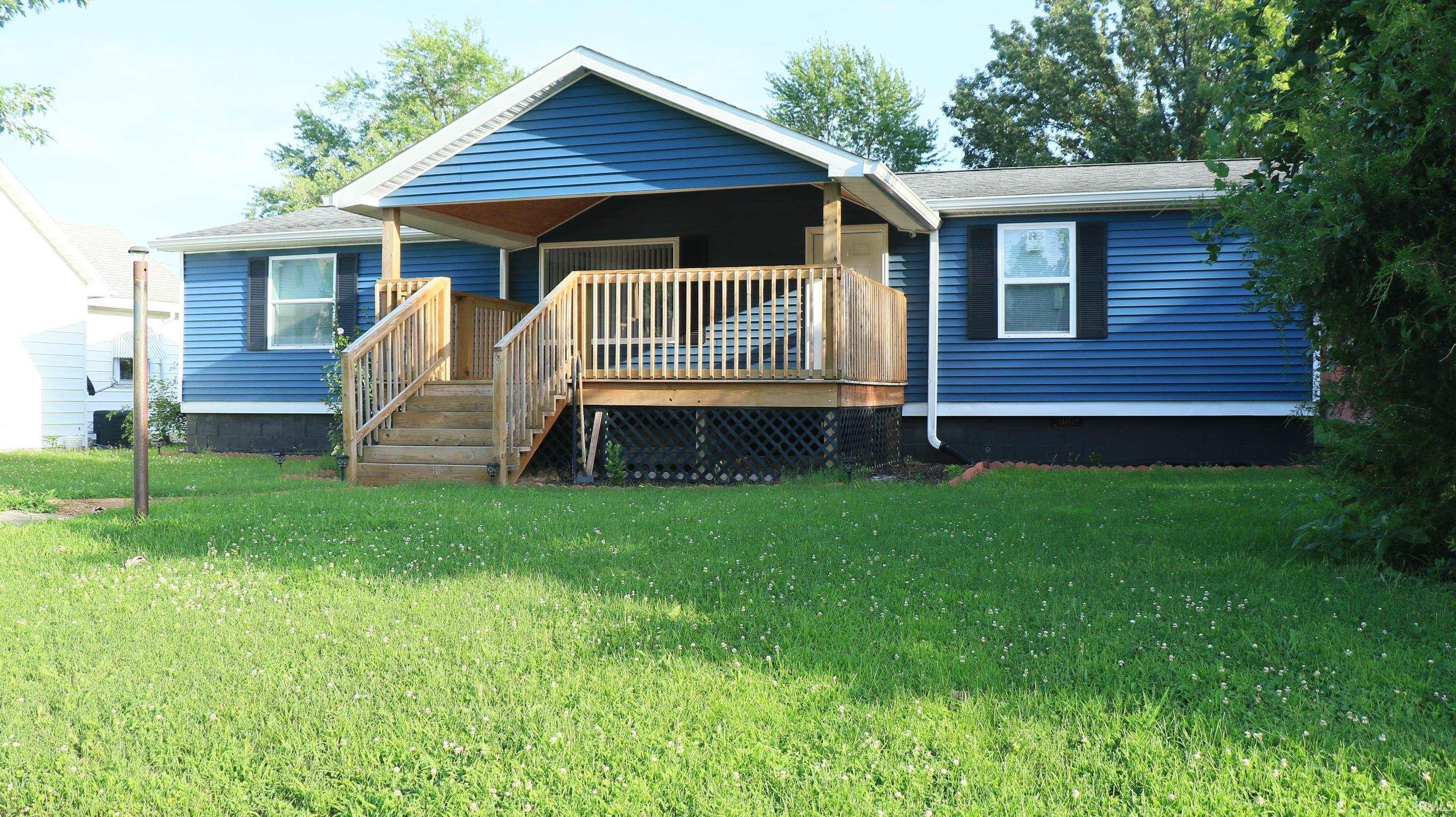 1411 W Walnut Street Property Photo 1