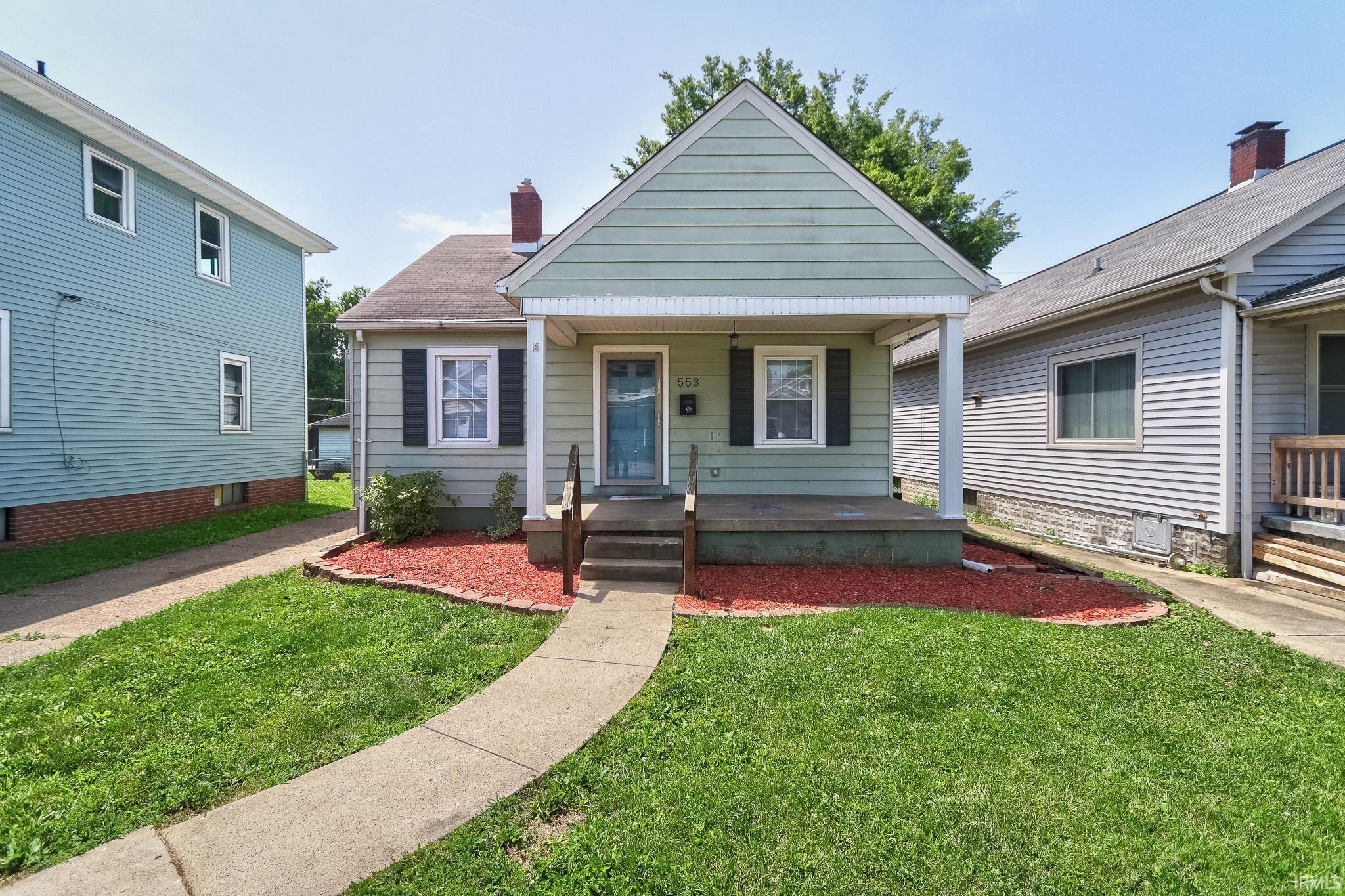 553 E Parkland Avenue Property Photo 1