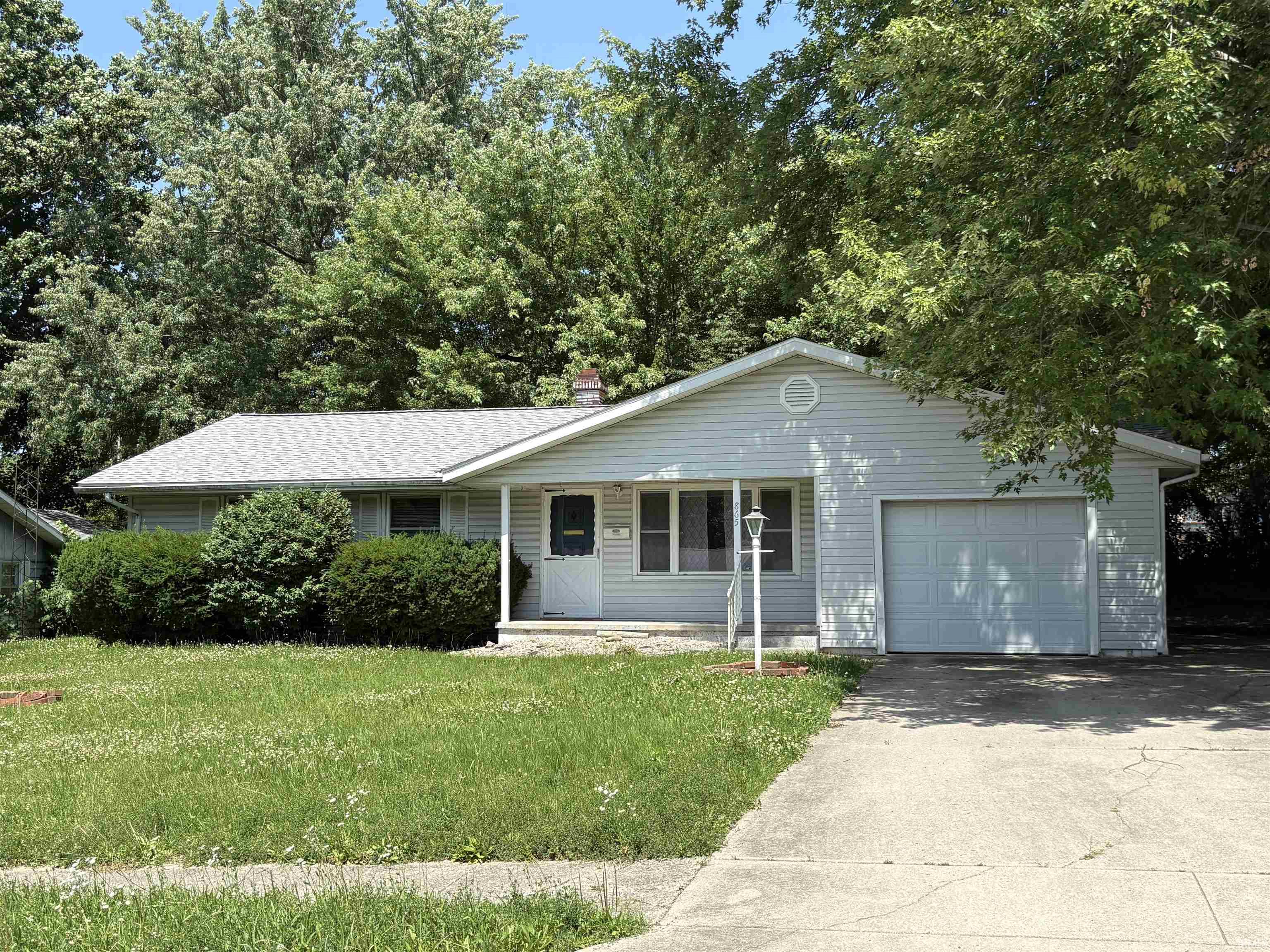 865 Orchid Place Property Photo 1