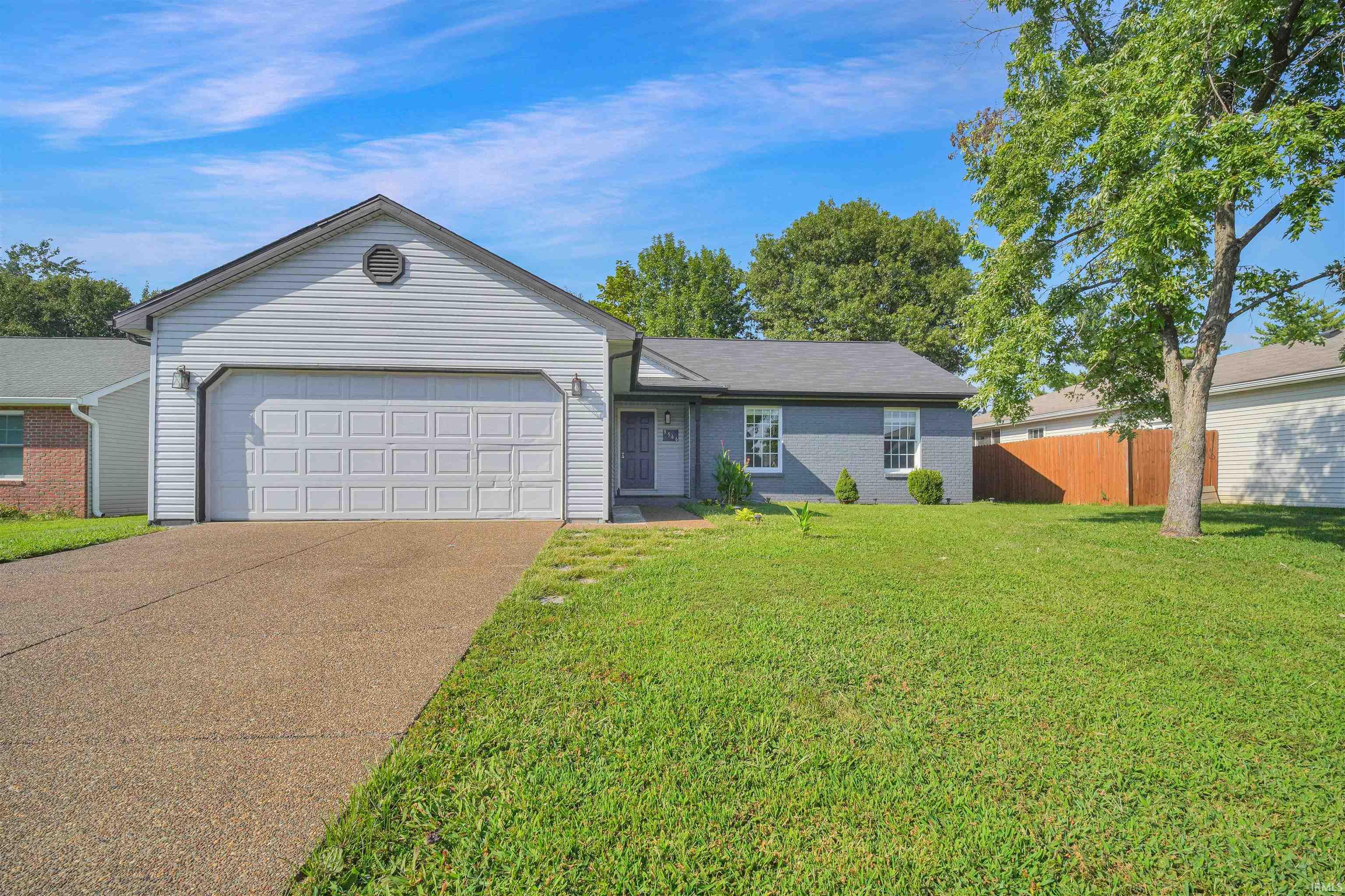 9566 Rabbit Run Drive Property Photo 1