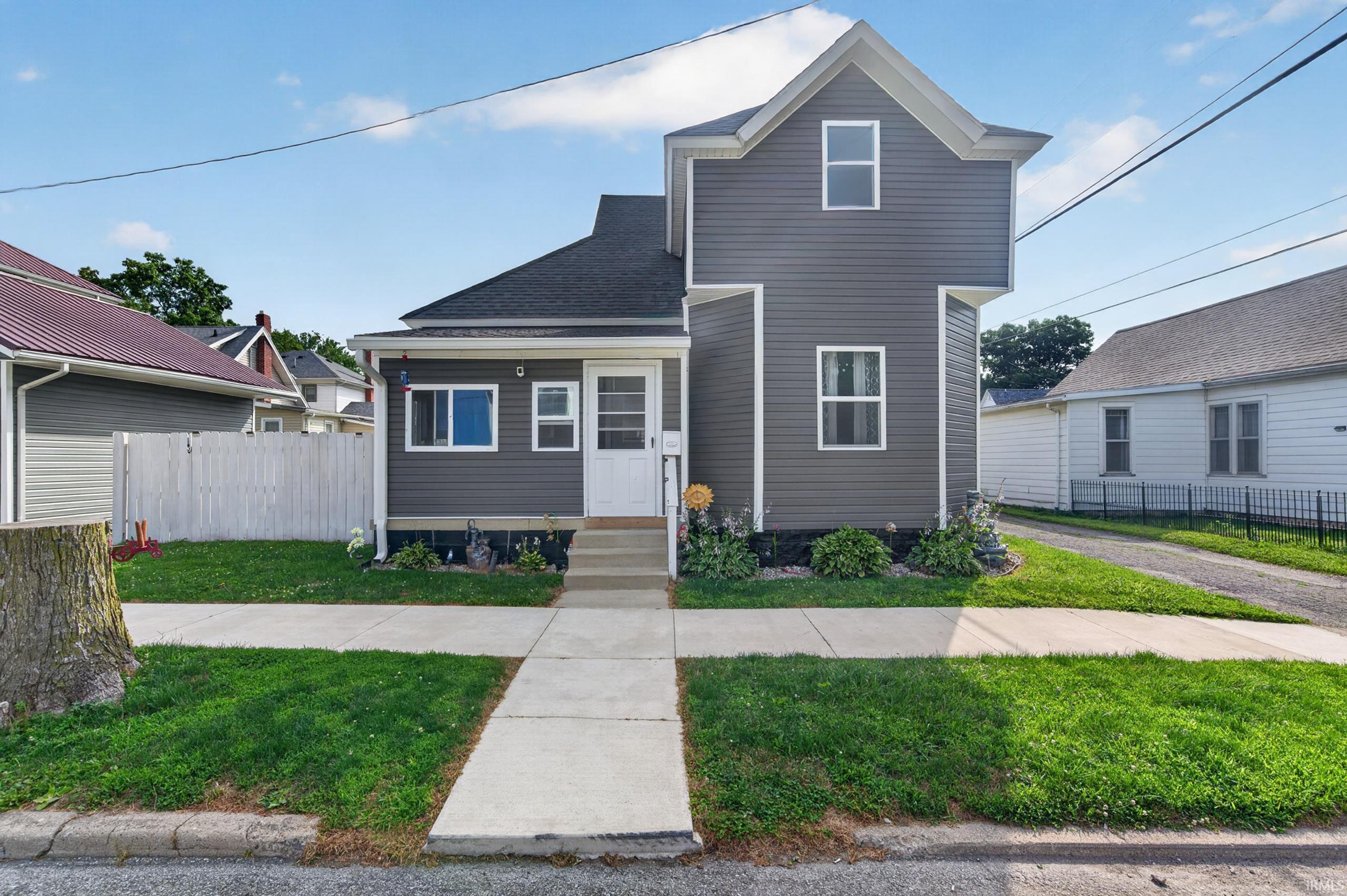 11 S Huntington Street Property Photo 1