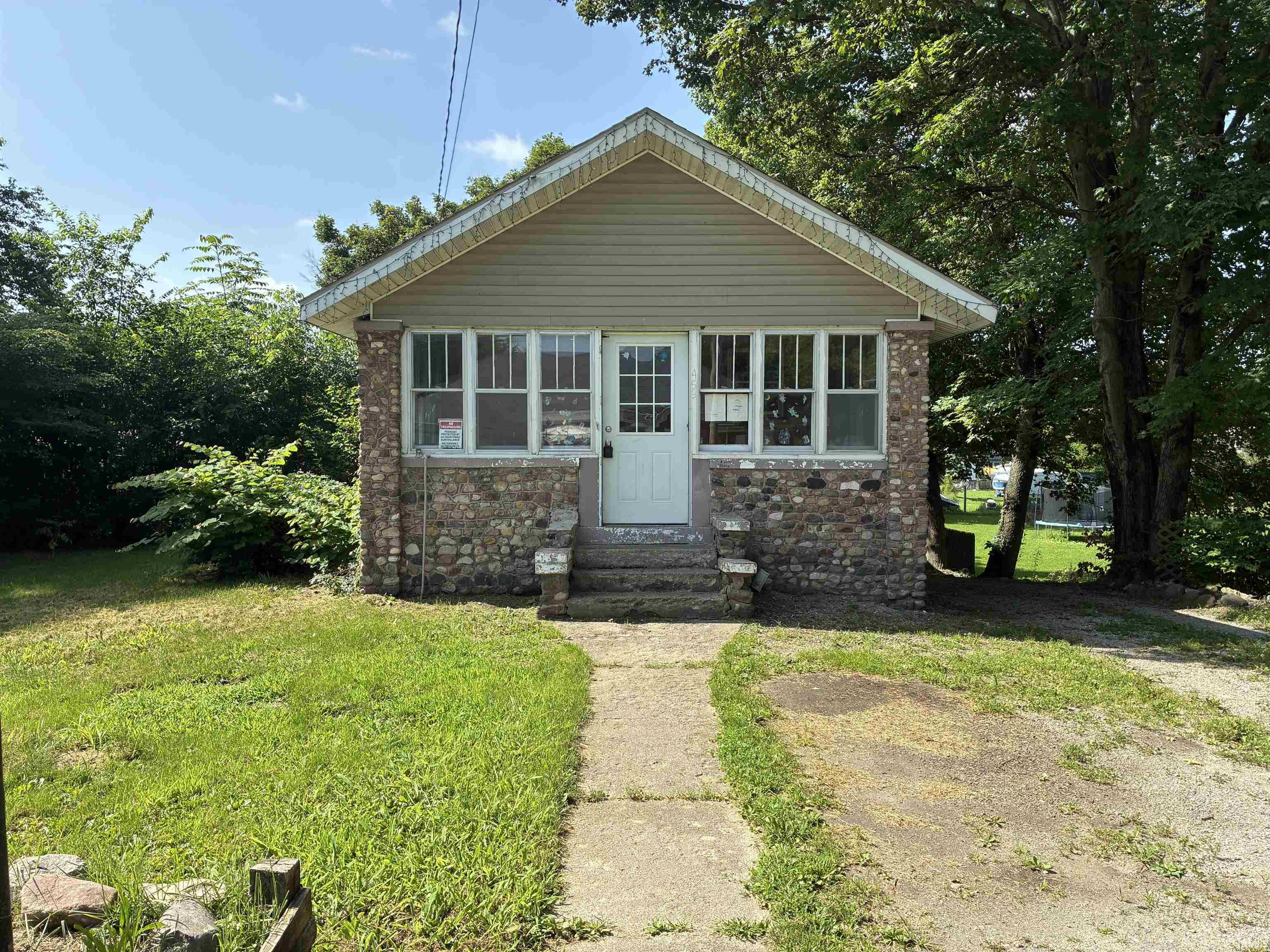 453 E Washington Street Property Photo 1
