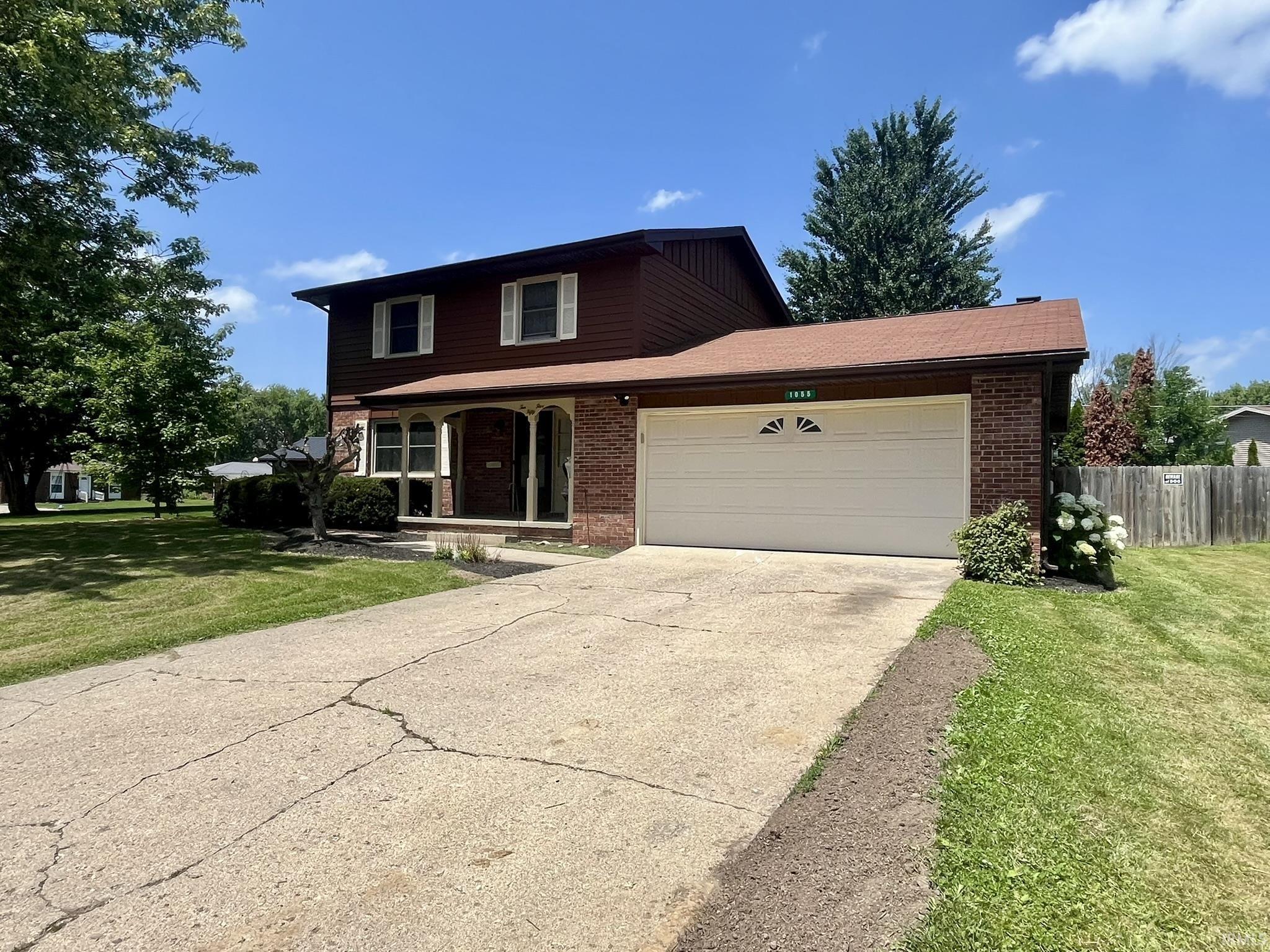 1055 Cherry Lane Property Photo 1