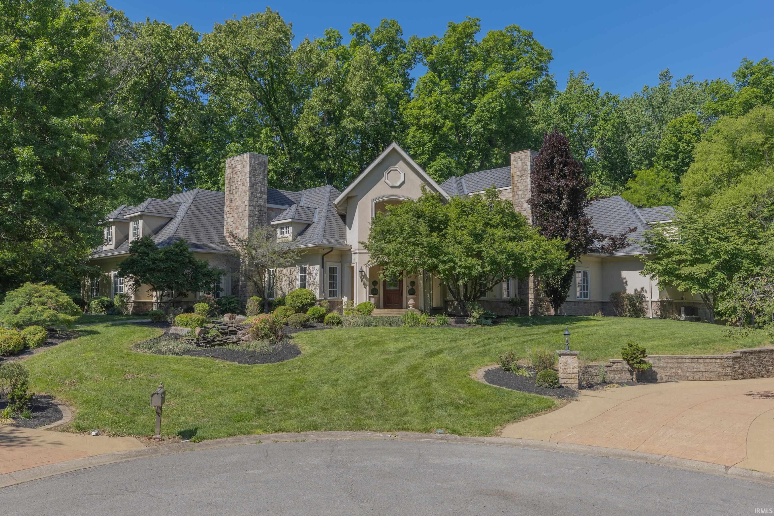 1620 Talon Place