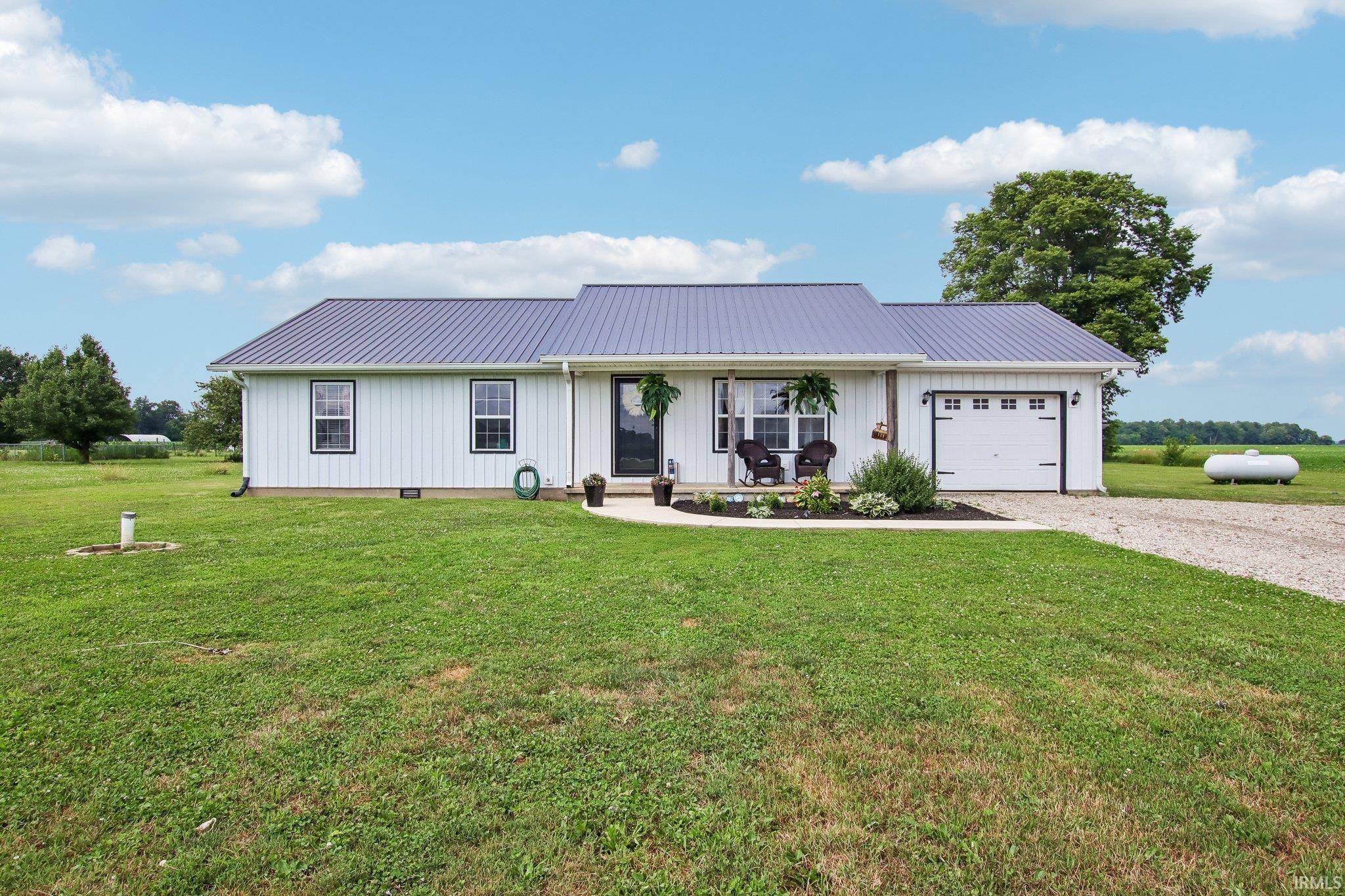 10784 W 300 North
