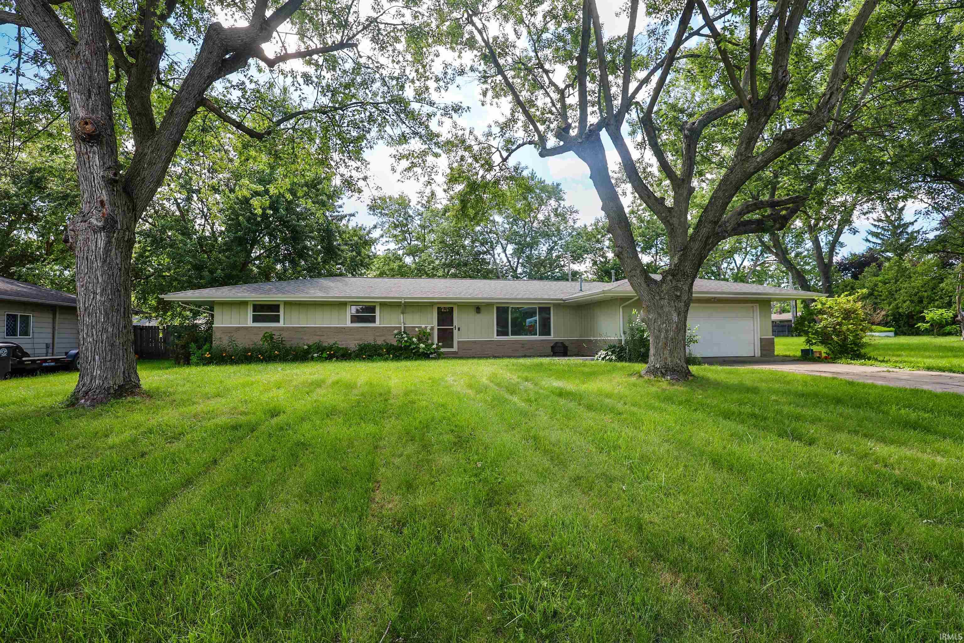 6625 Canby Drive Property Photo 1