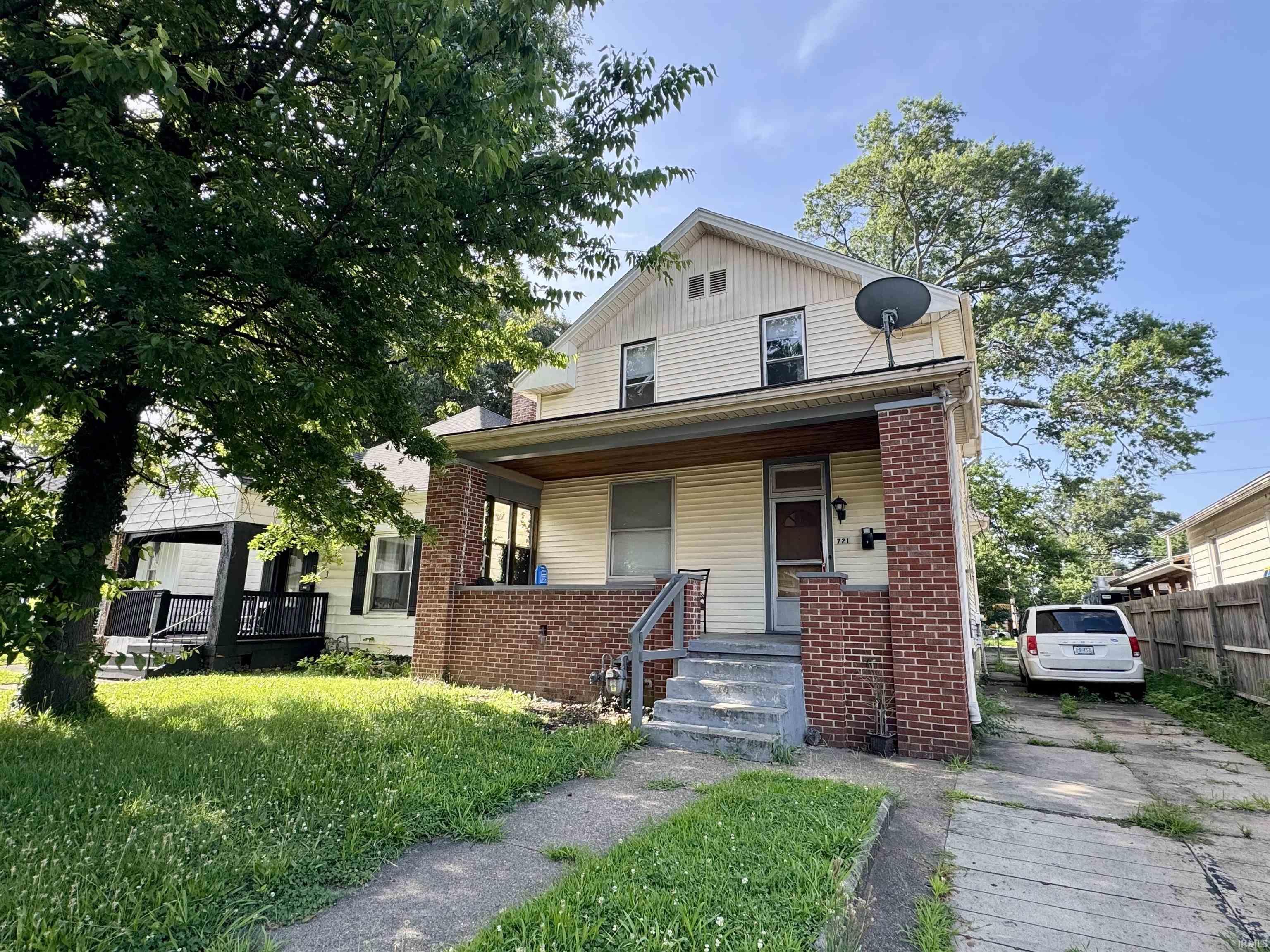 721 Bayard Park Drive Property Photo 1
