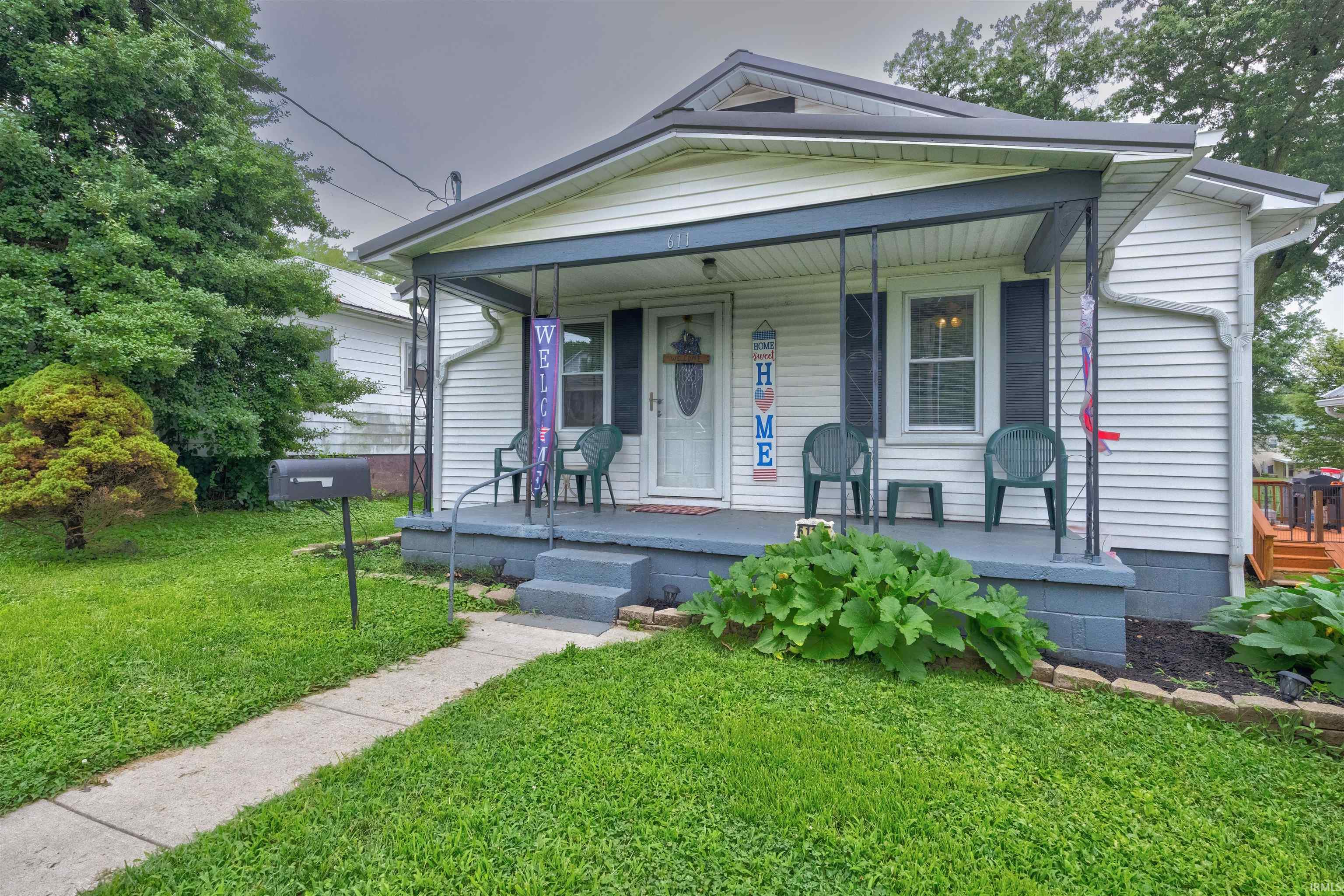 611 15th Street Property Photo 1