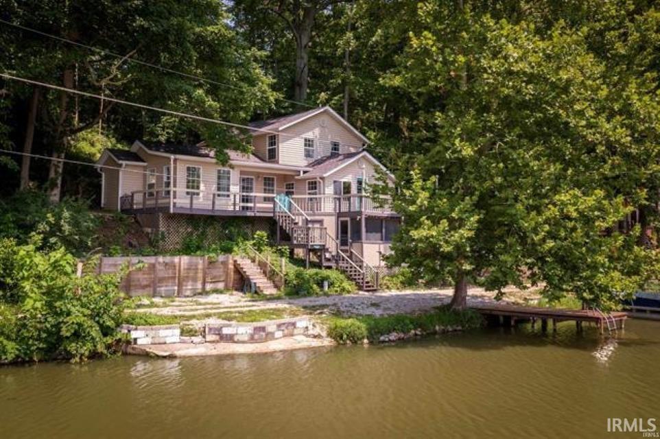5086 Evergreen Lane Property Photo 1