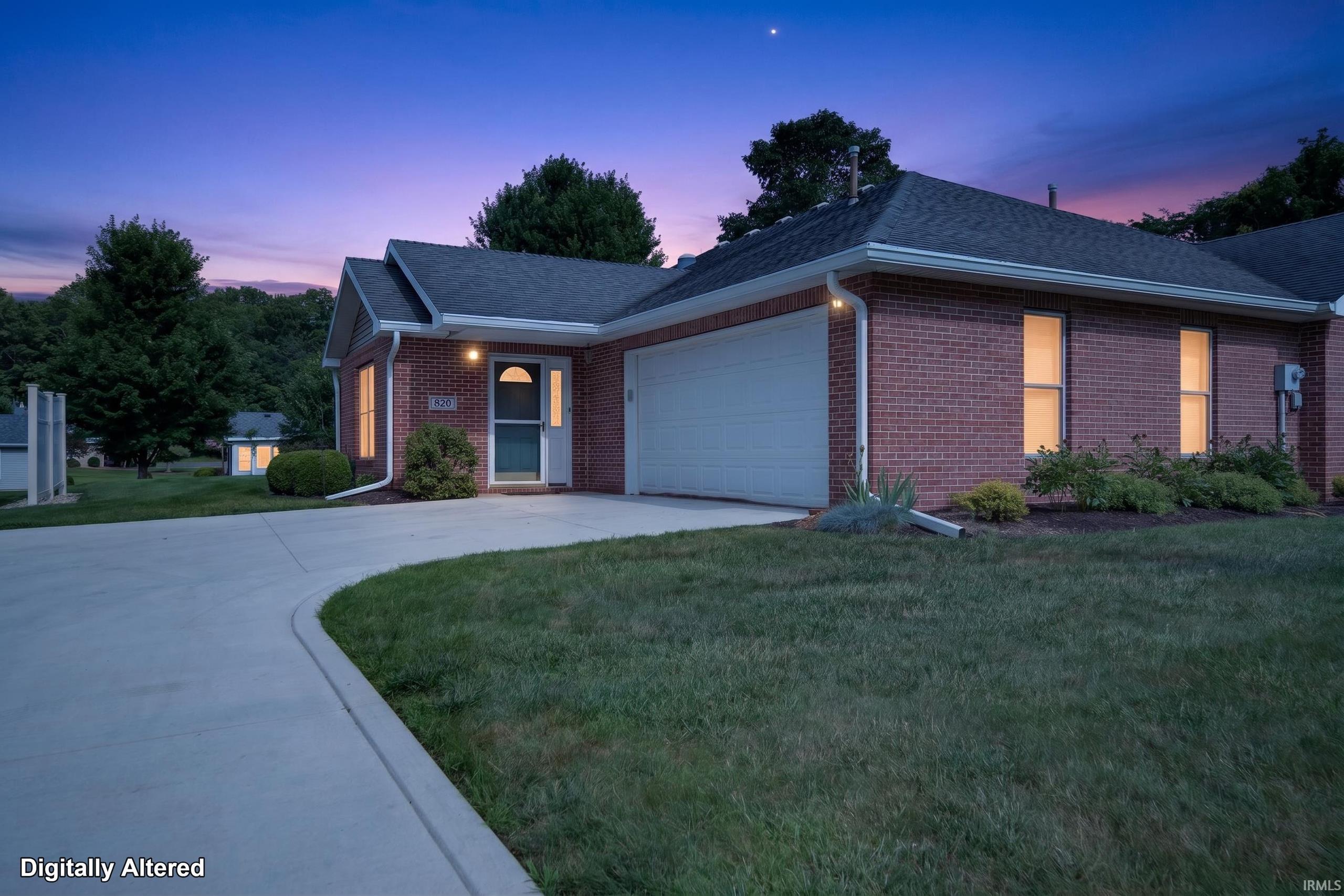 820 Walnut Ridge West Property Photo 1