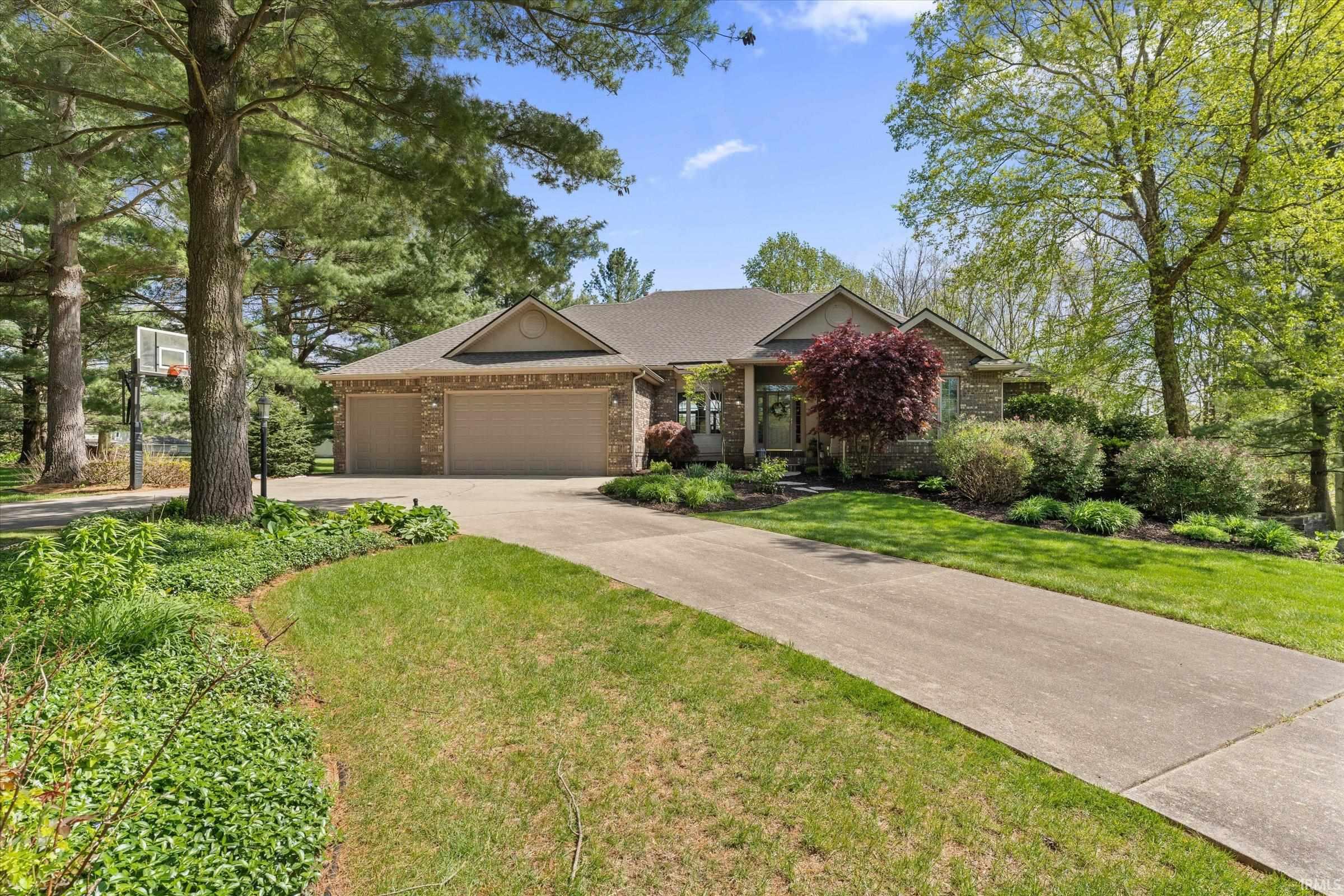 58732 River Forest Drive Property Photo 1