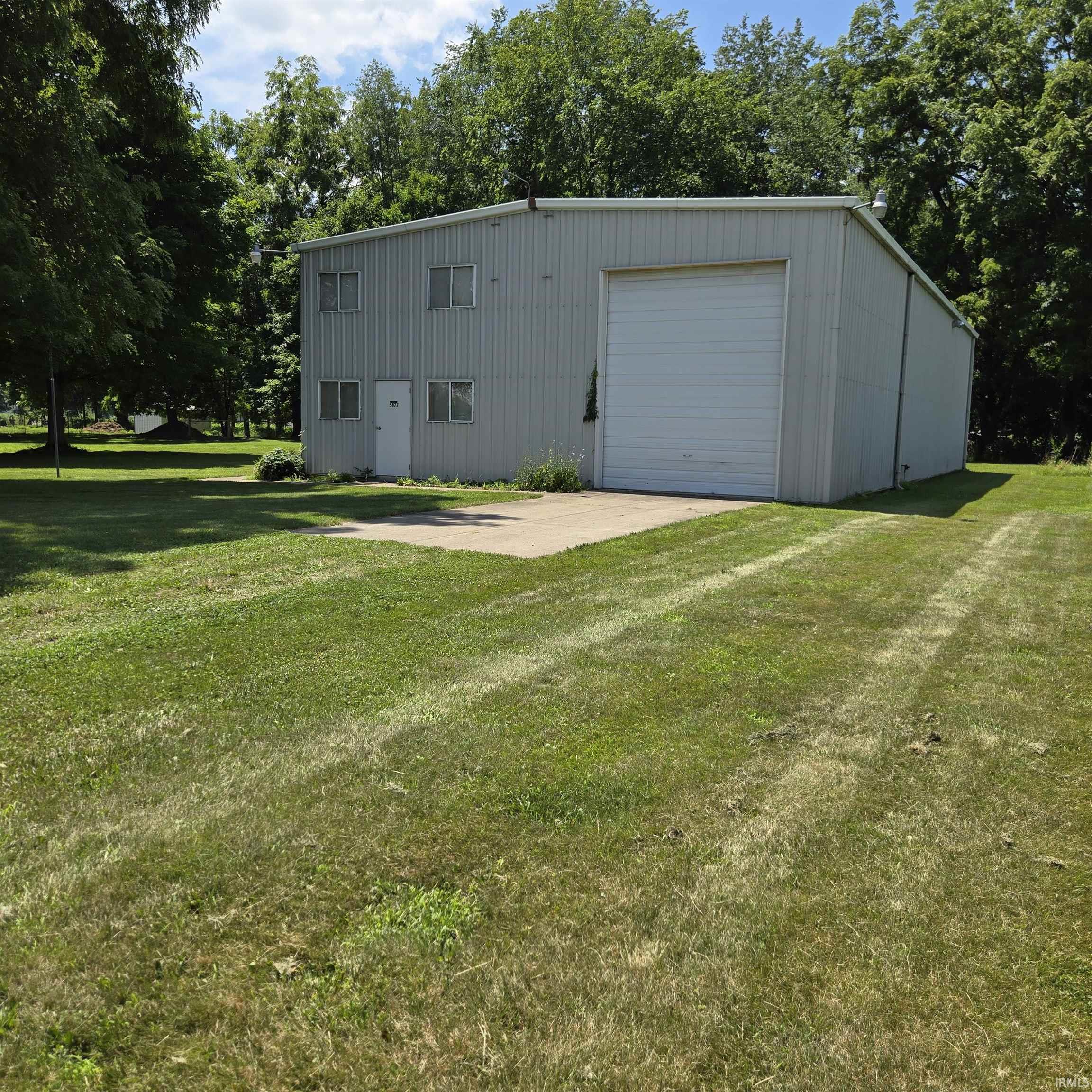 5877 Pine Road Property Photo 1