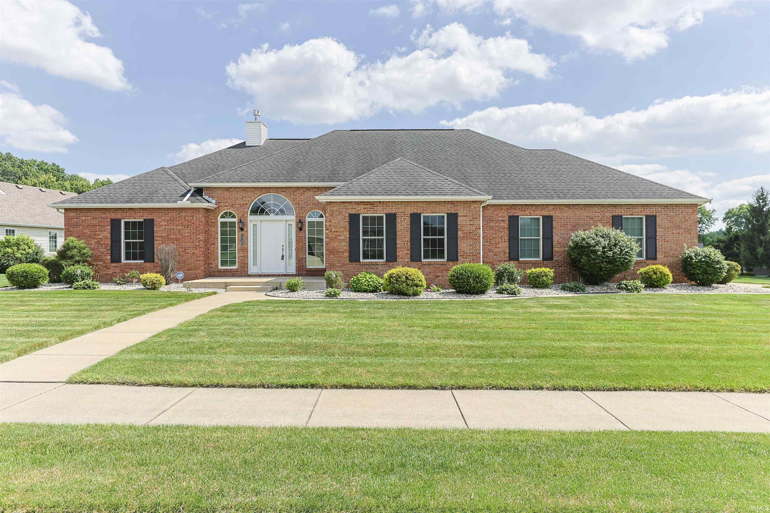 1360 Deerfield Court Property Photo 1