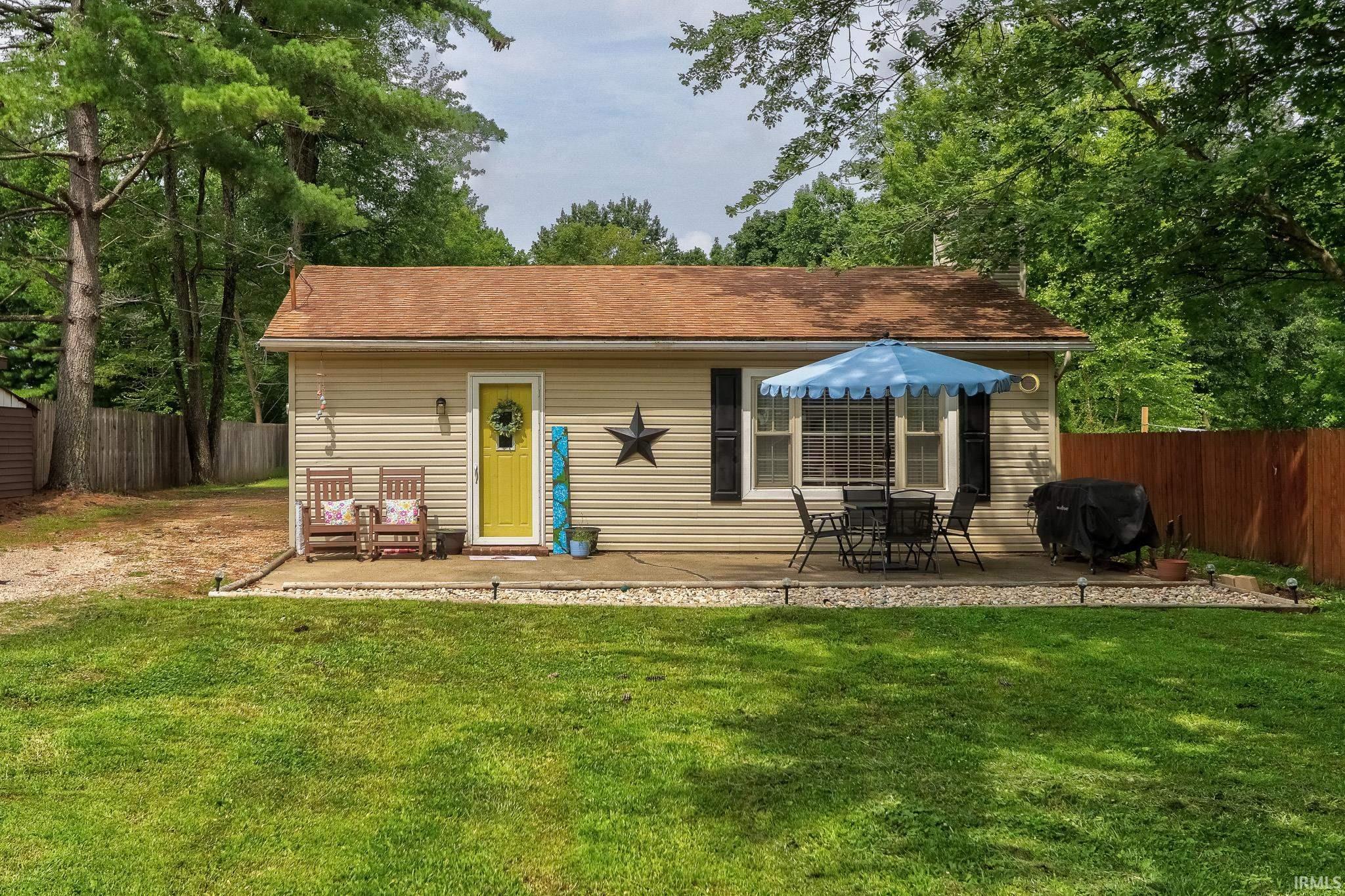 1309 N Parklane Drive Property Photo 1