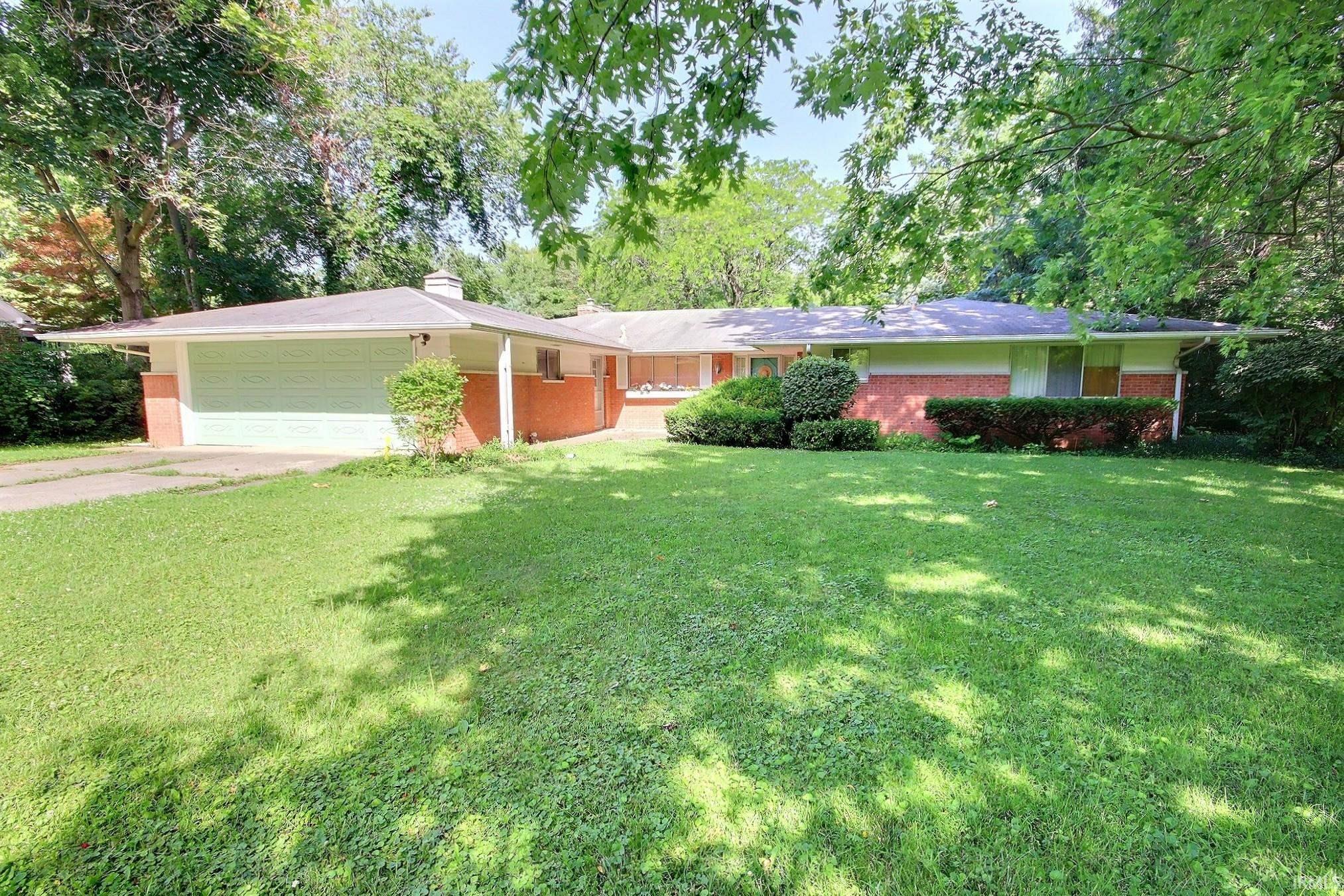 3217 Oswego Avenue Property Photo 1