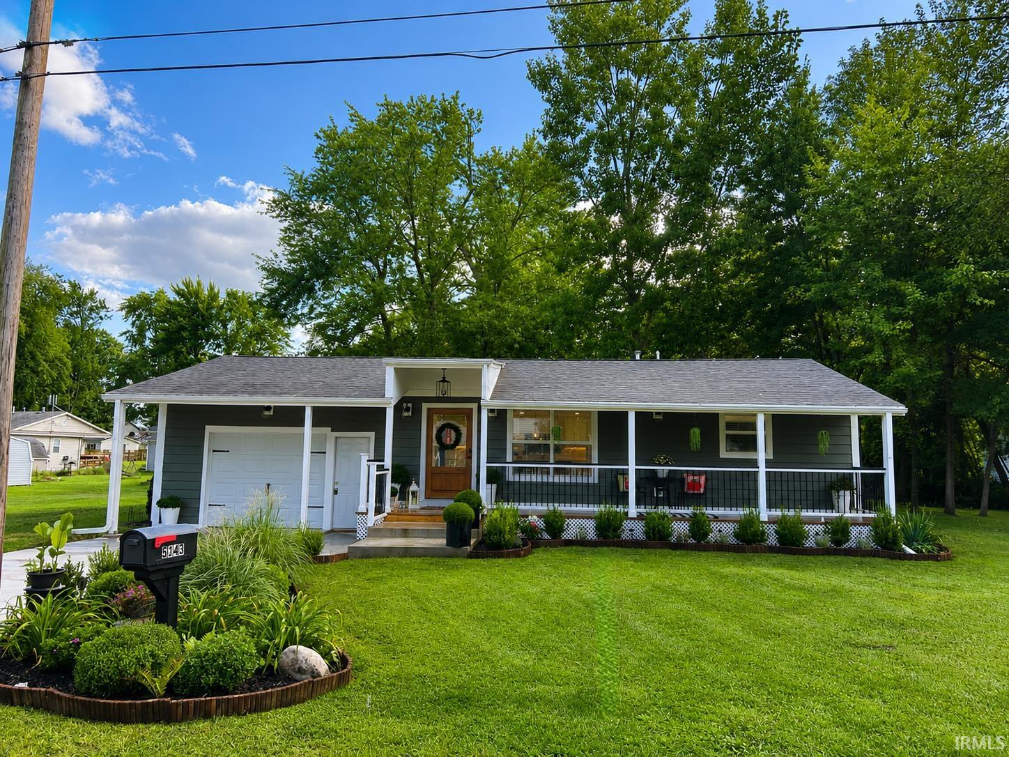 5345 E Summerholme Drive Property Photo 1