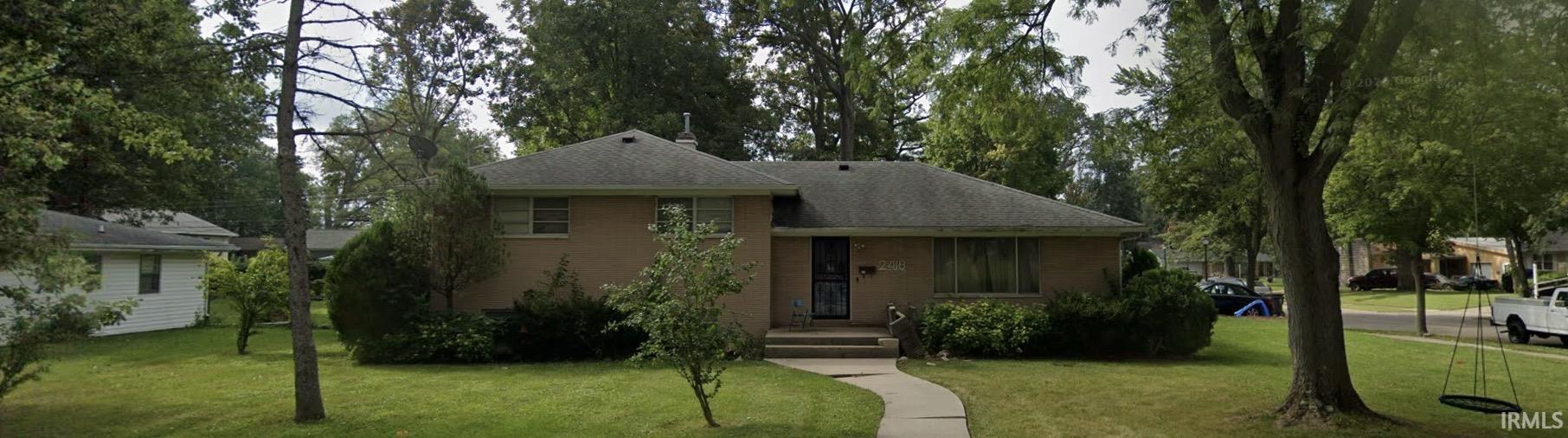 2418 Shadyoak Drive Property Photo 1