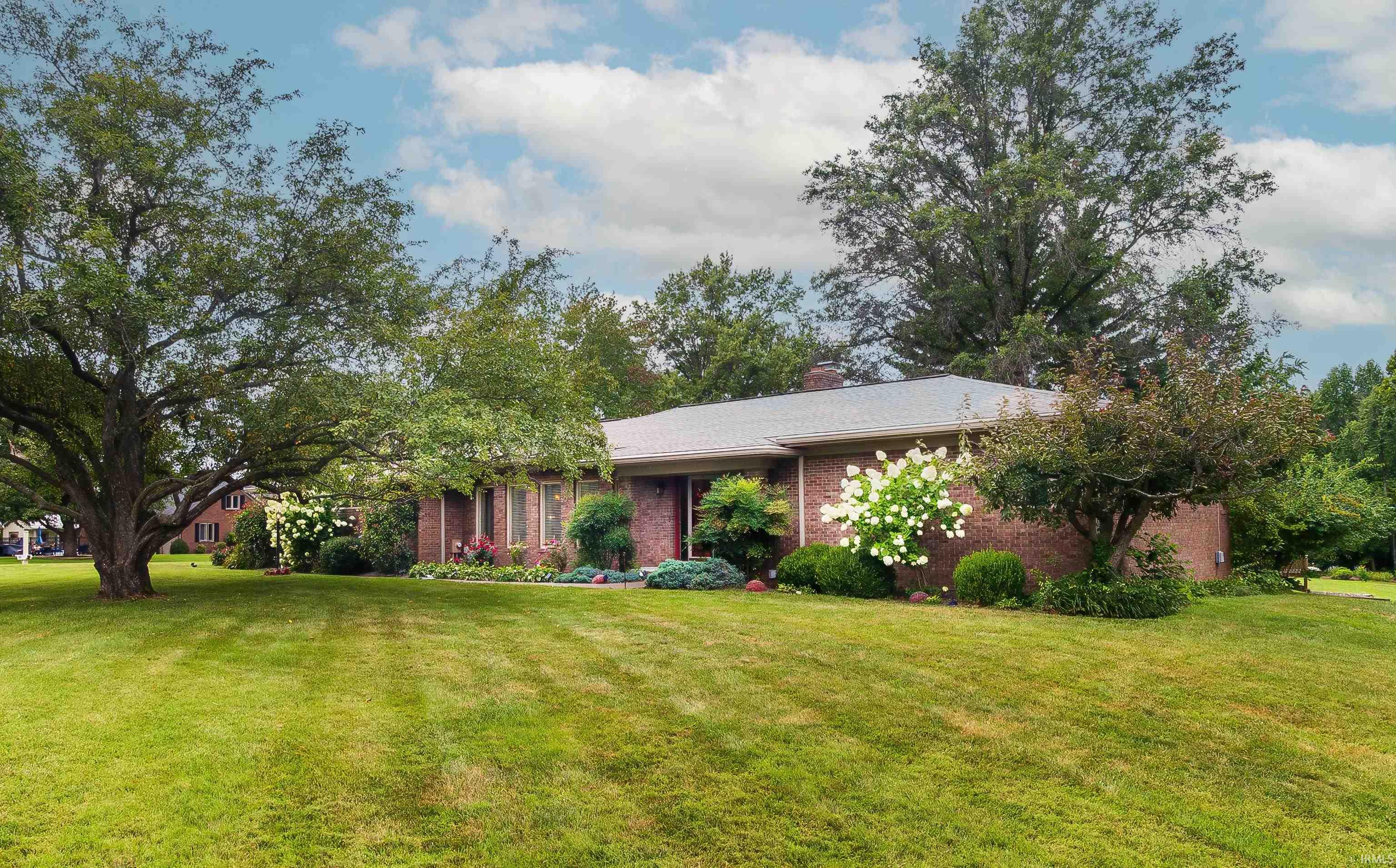 1834 Sassafrass Drive Property Photo 1