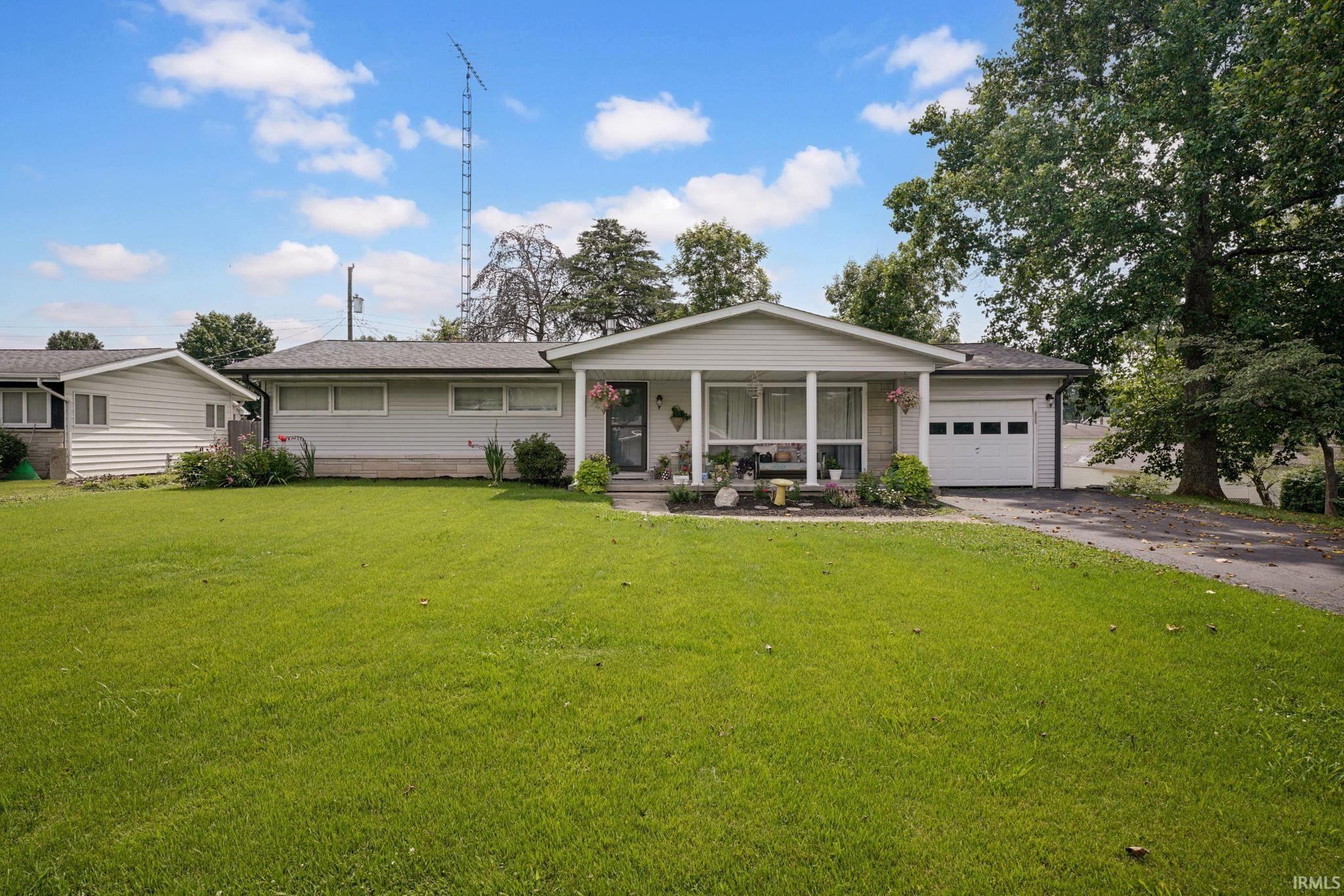 332 Eastwood Drive Property Photo 1