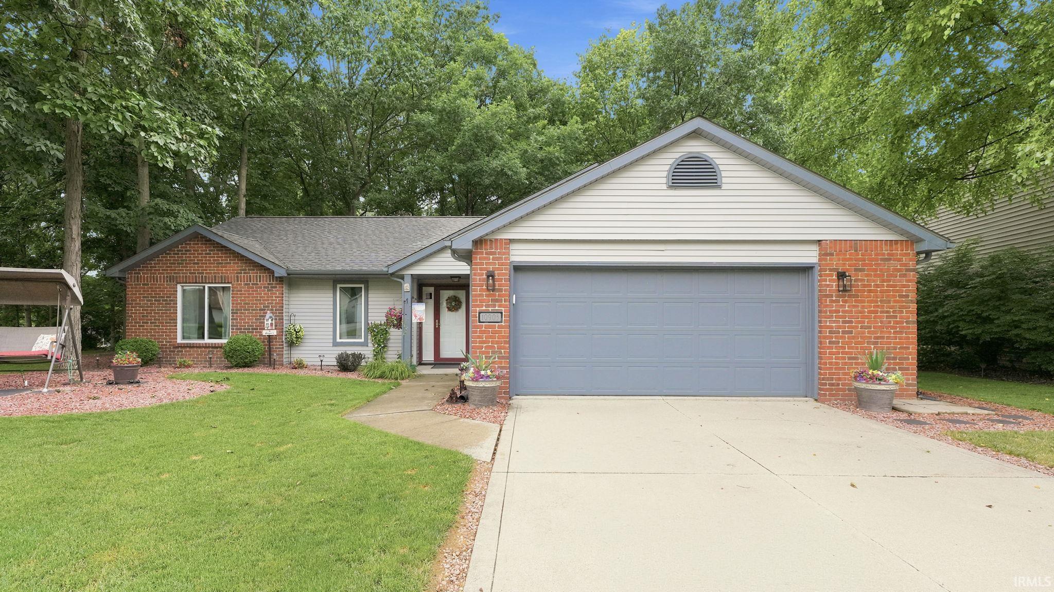 10903 Still Hollow Run Property Photo 1
