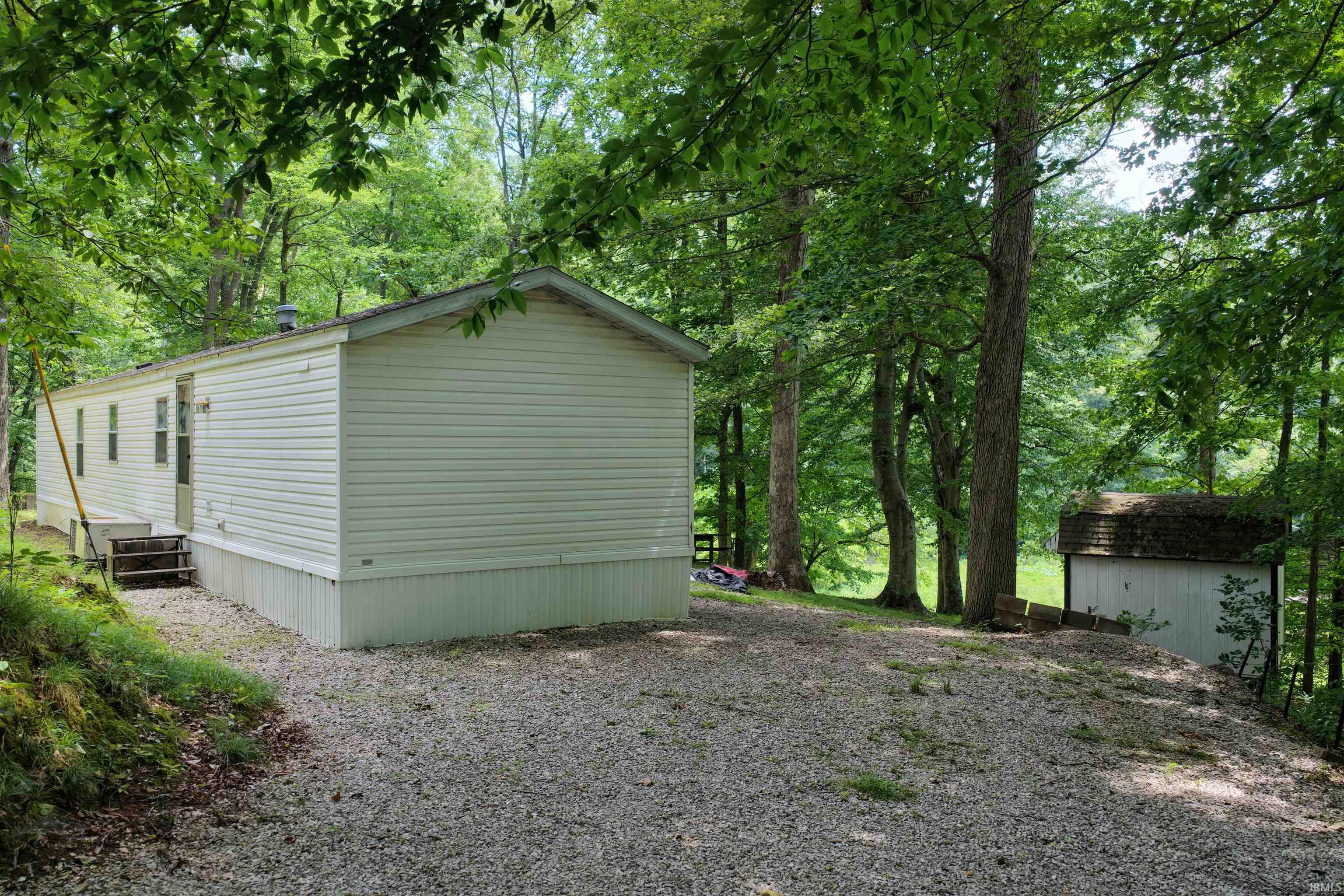 488 Dawn Lane Property Photo 1