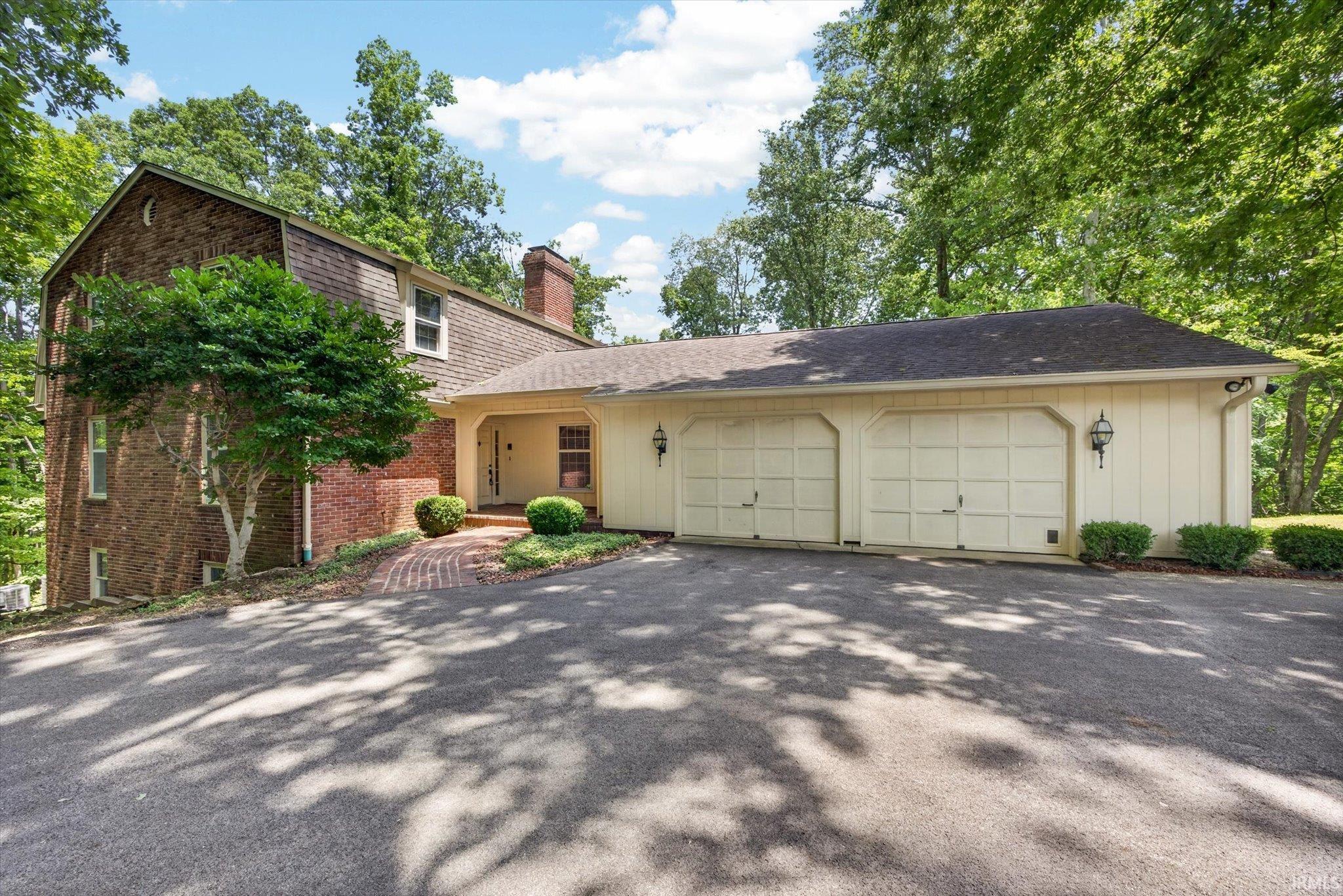 3200 N Browncliff Lane