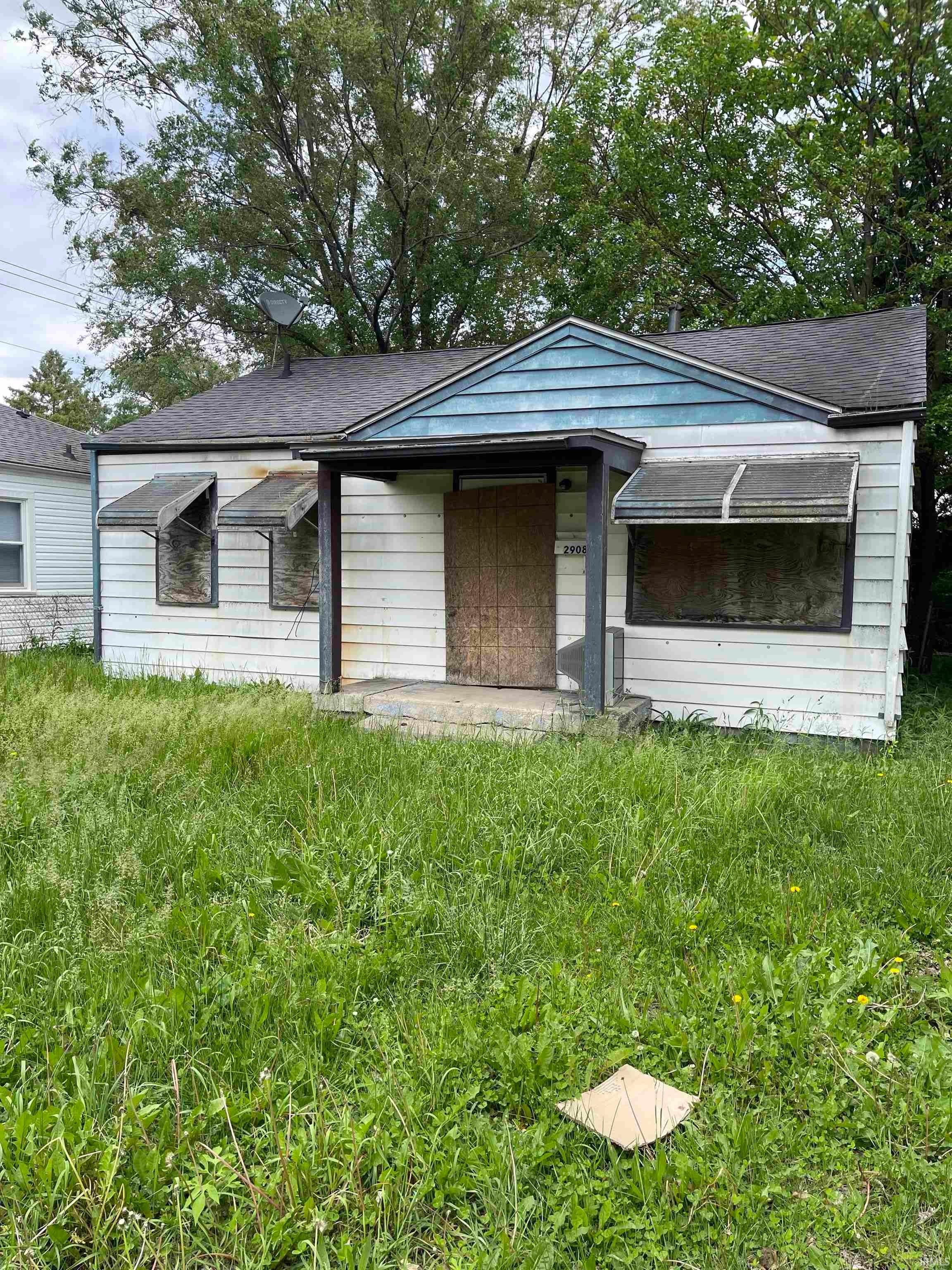 2908 Central Avenue Property Photo 1