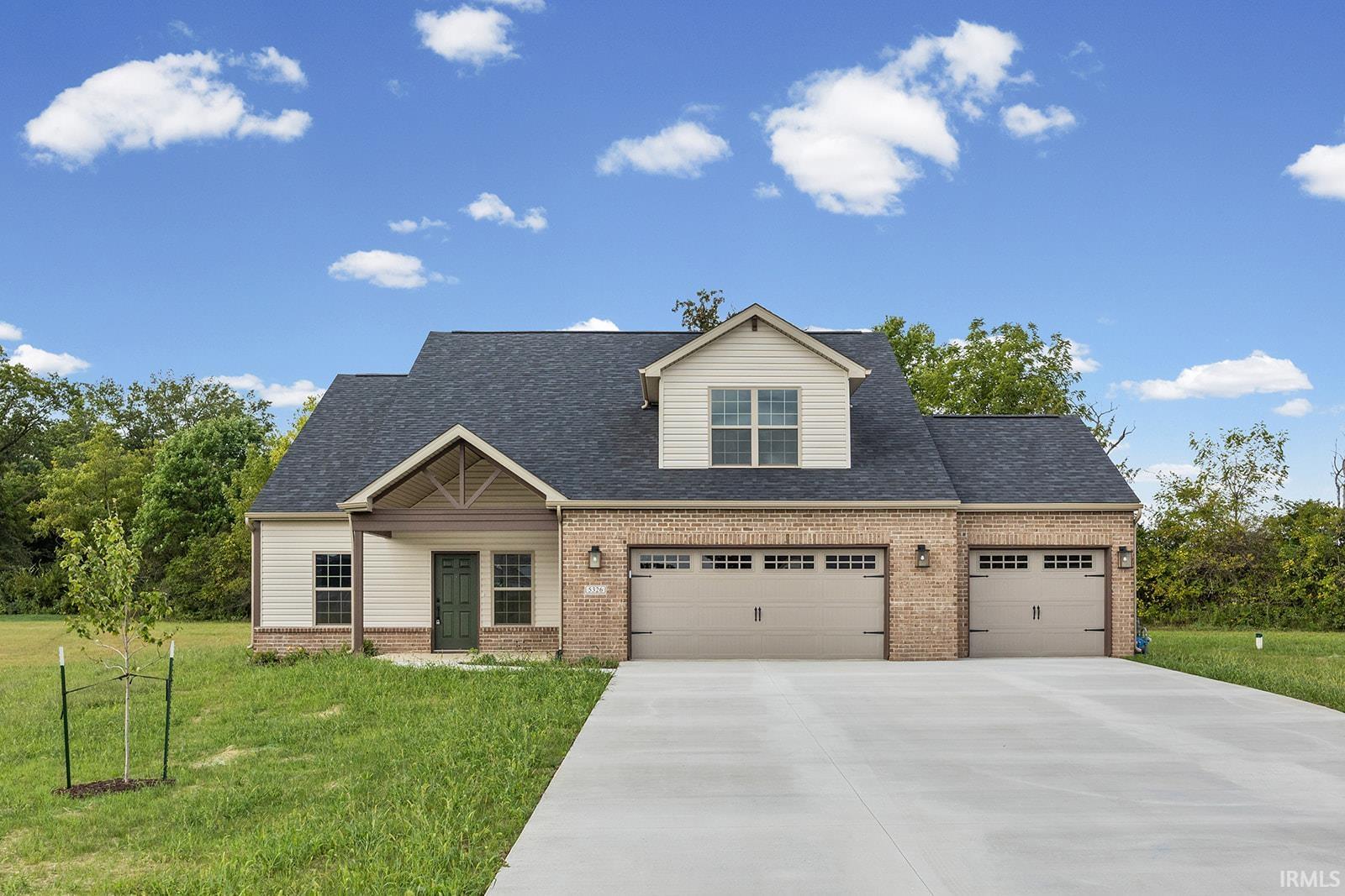 5326 Snider Court Property Photo 1